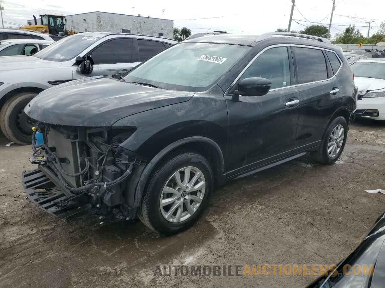 KNMAT2MT1JP519269 NISSAN ROGUE 2018