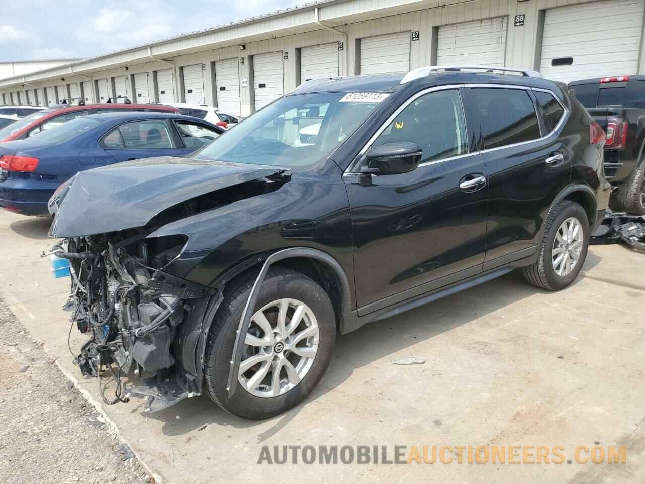 KNMAT2MT1JP535262 NISSAN ROGUE 2018