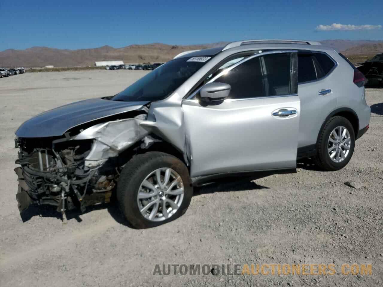 KNMAT2MT1JP585806 NISSAN ROGUE 2018