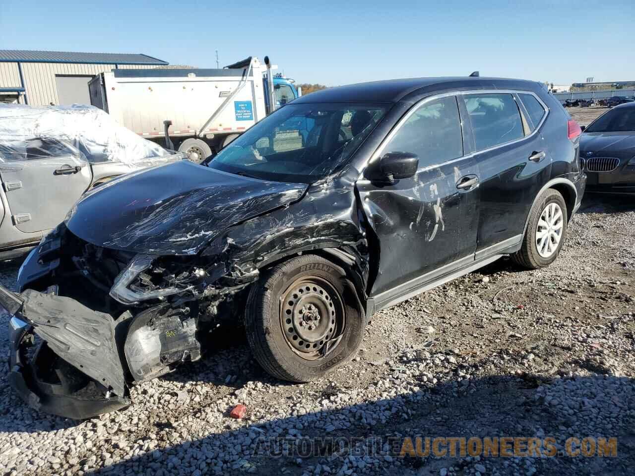 KNMAT2MT2HP596890 NISSAN ROGUE 2017