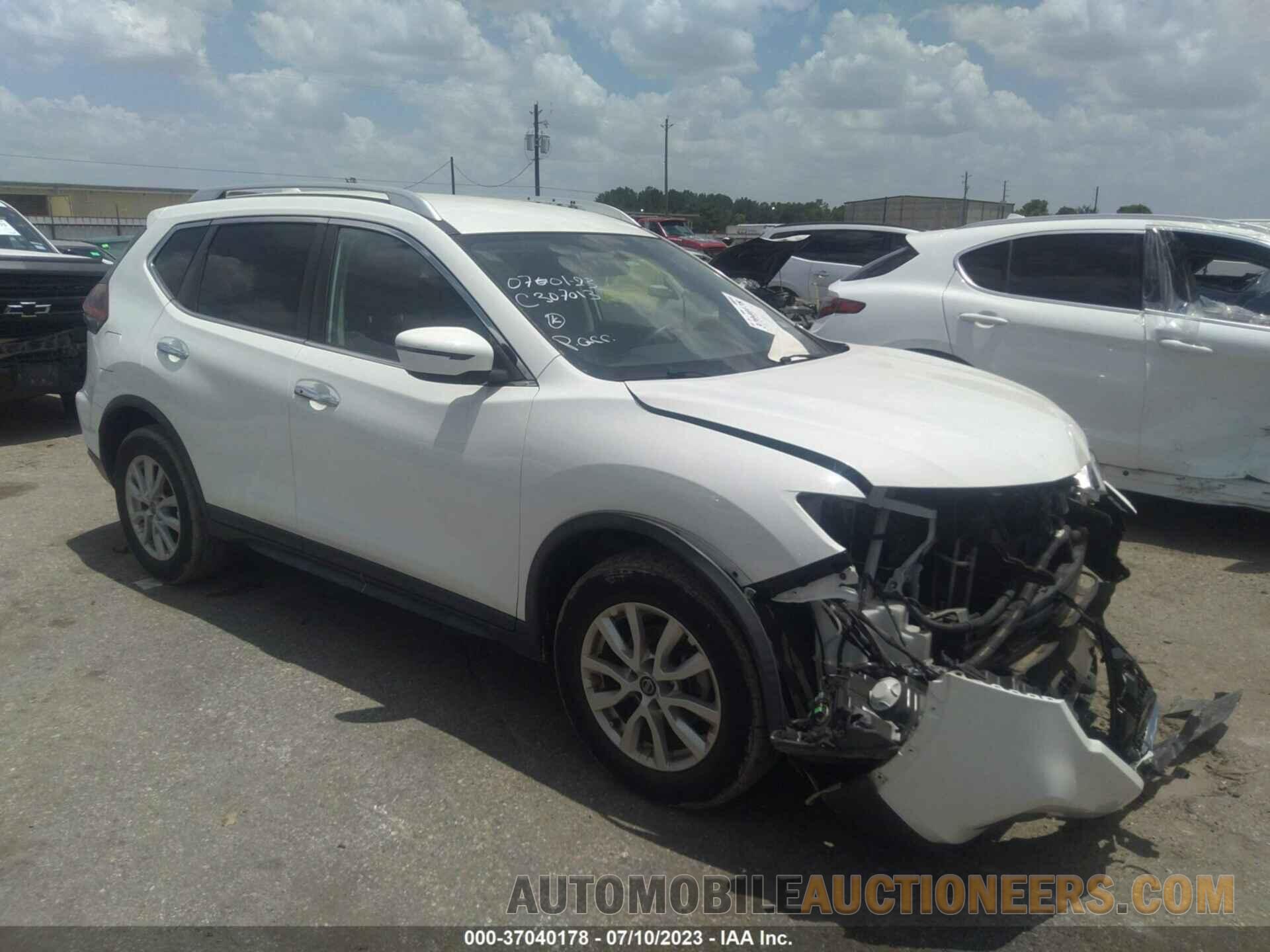 KNMAT2MT2JP525453 NISSAN ROGUE 2018