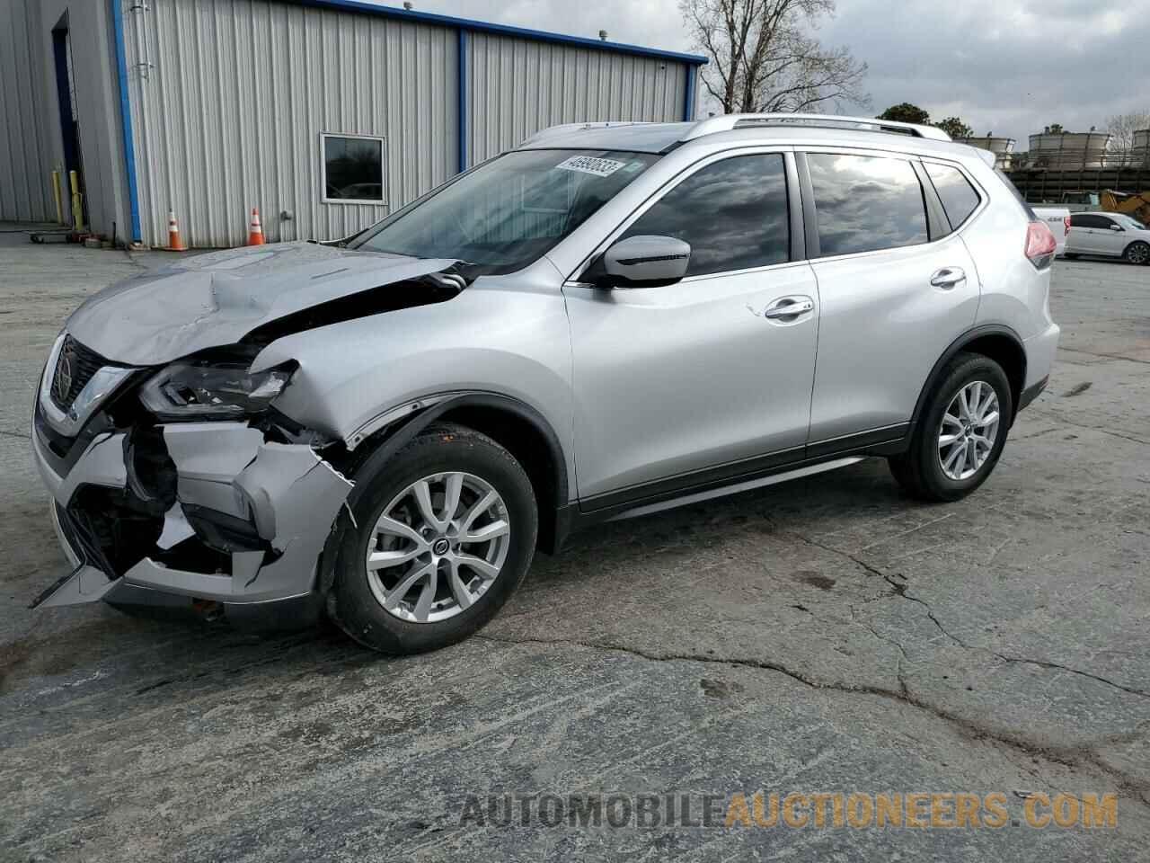 KNMAT2MT2JP612009 NISSAN ROGUE 2018