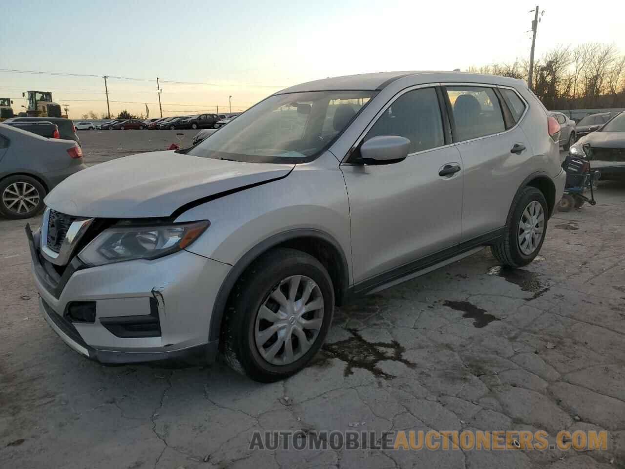 KNMAT2MT3HP509661 NISSAN ROGUE 2017