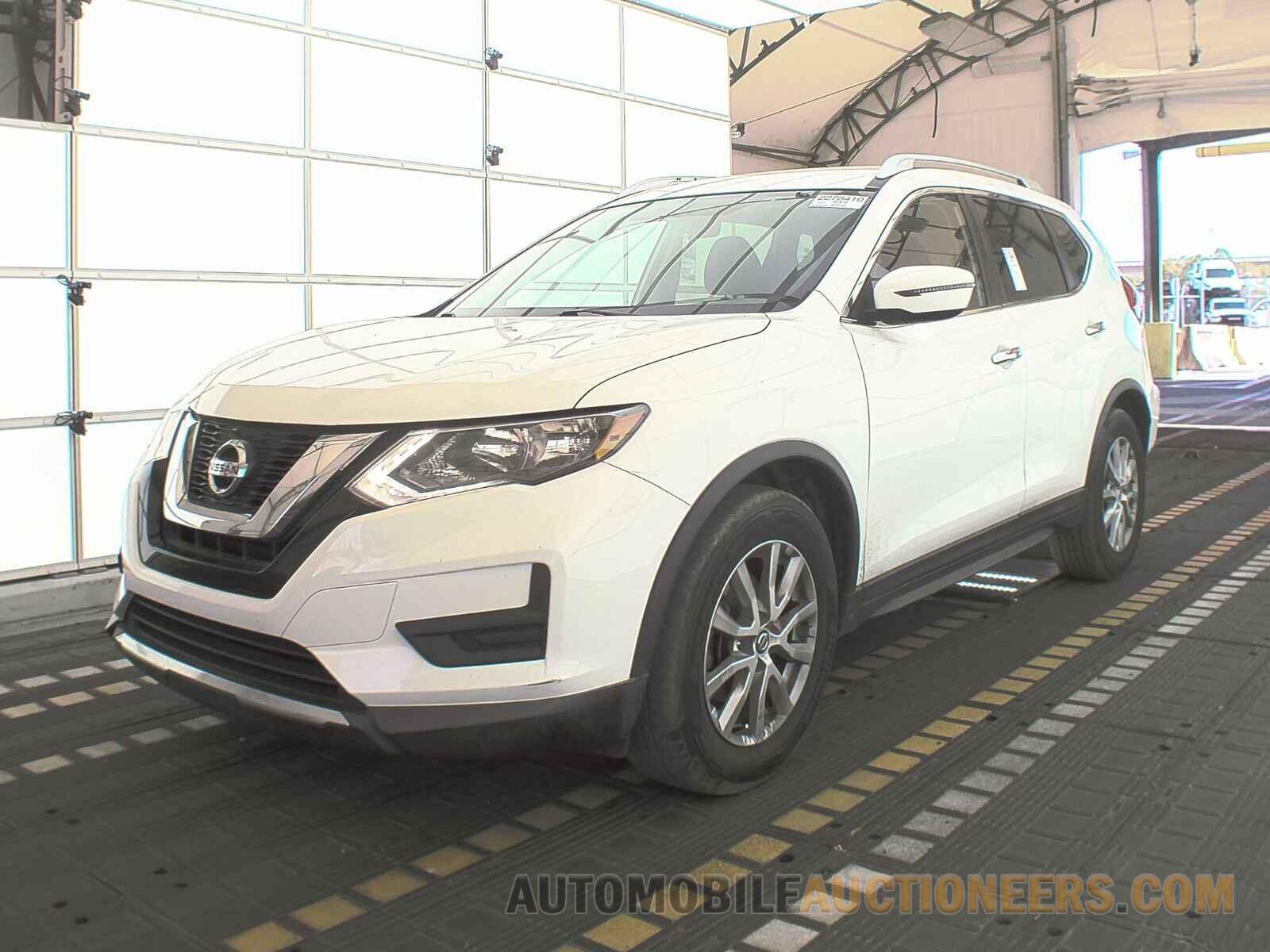 KNMAT2MT4HP504825 Nissan Rogue 2017