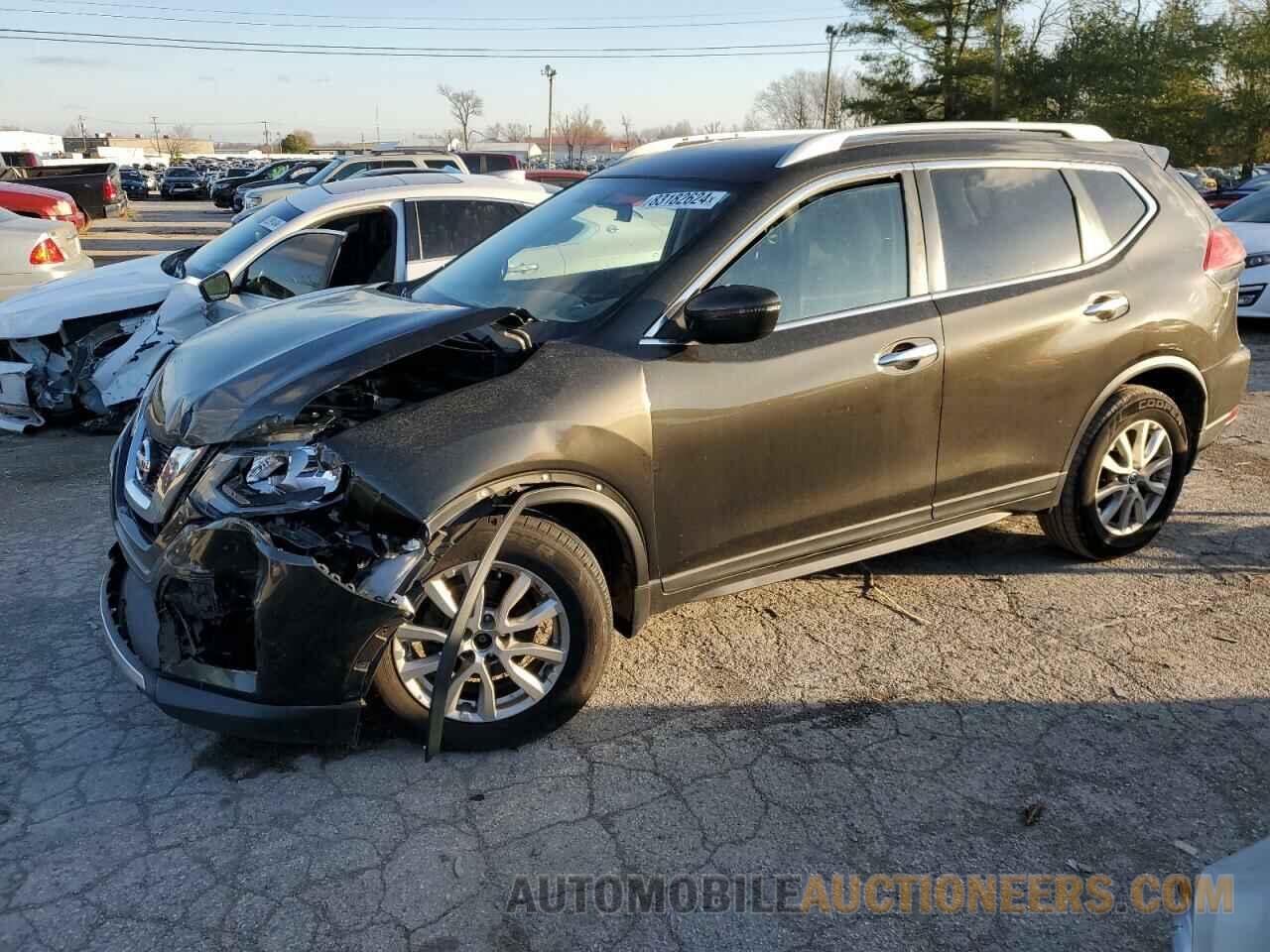 KNMAT2MT4HP552471 NISSAN ROGUE 2017