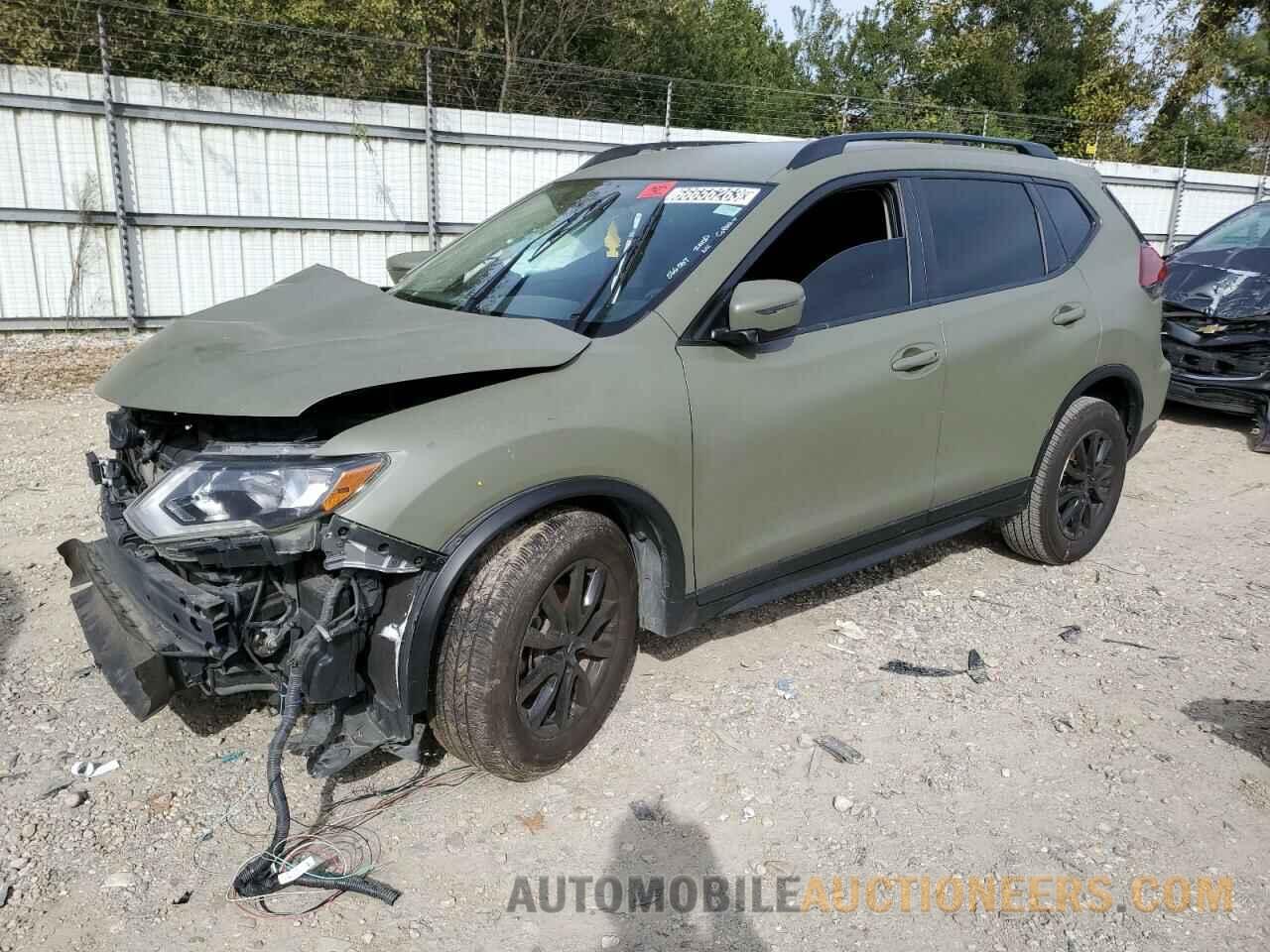 KNMAT2MT4JP566067 NISSAN ROGUE 2018