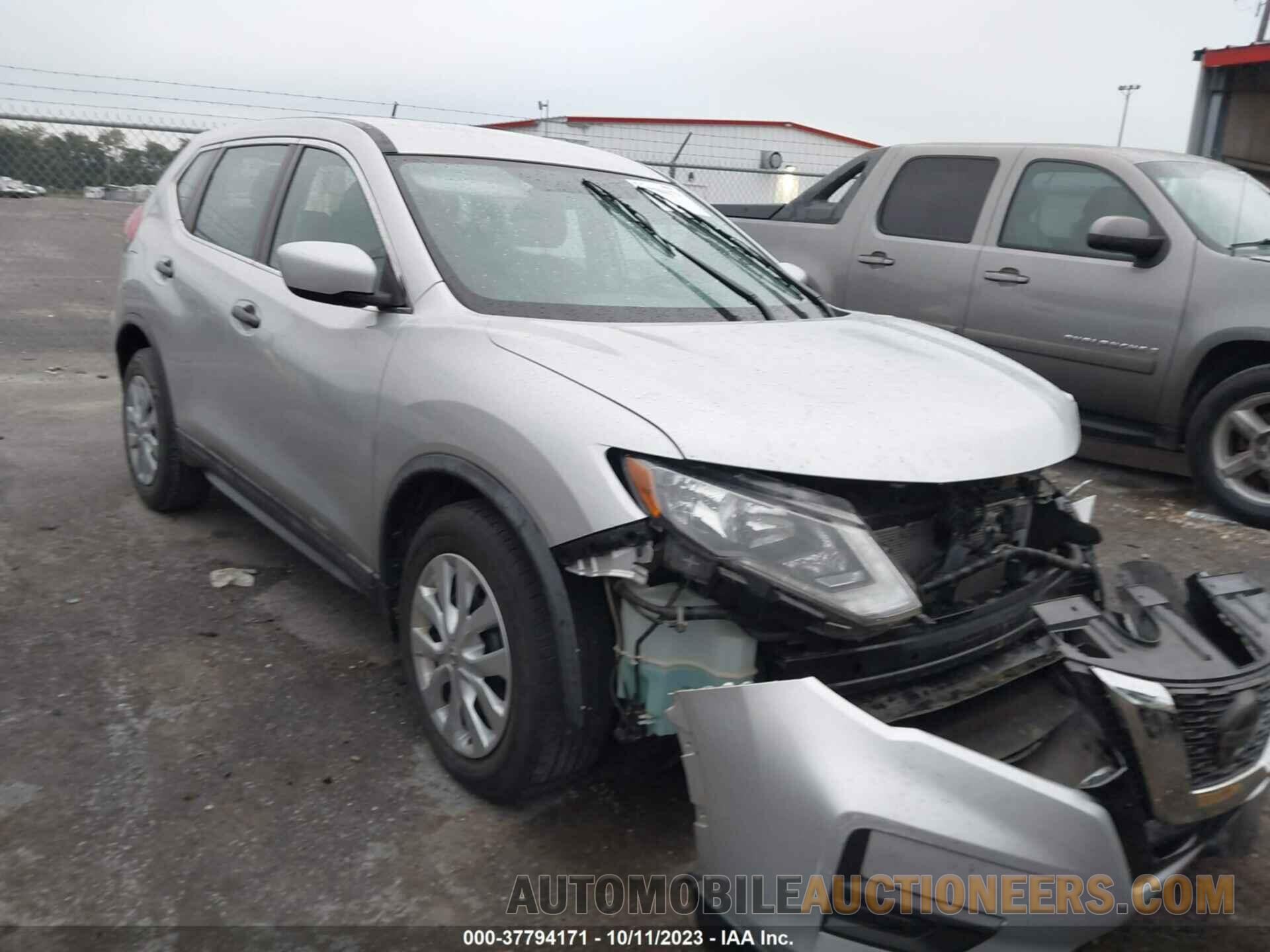 KNMAT2MT4JP572385 NISSAN ROGUE 2018