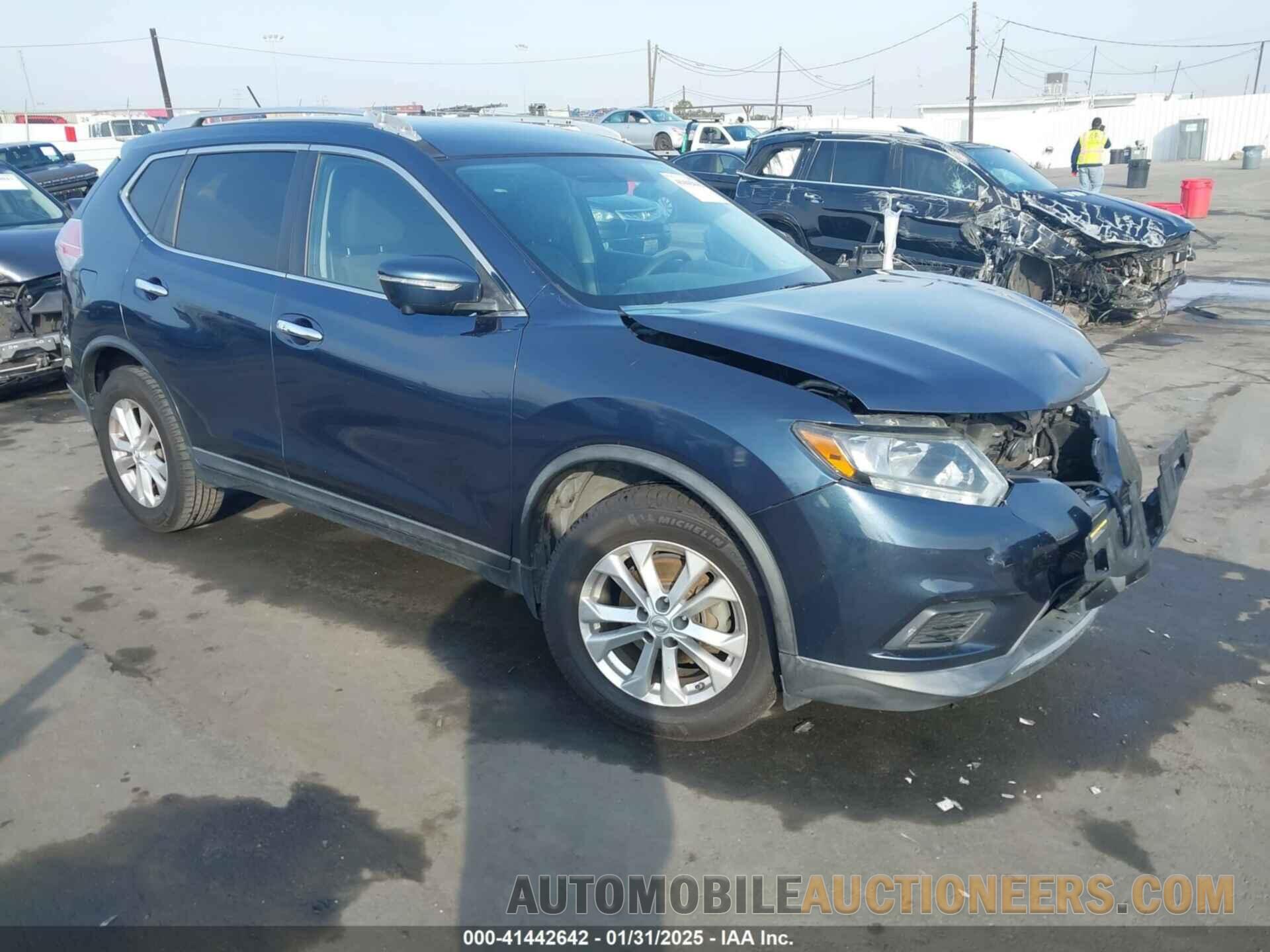 KNMAT2MT5FP572449 NISSAN ROGUE 2015