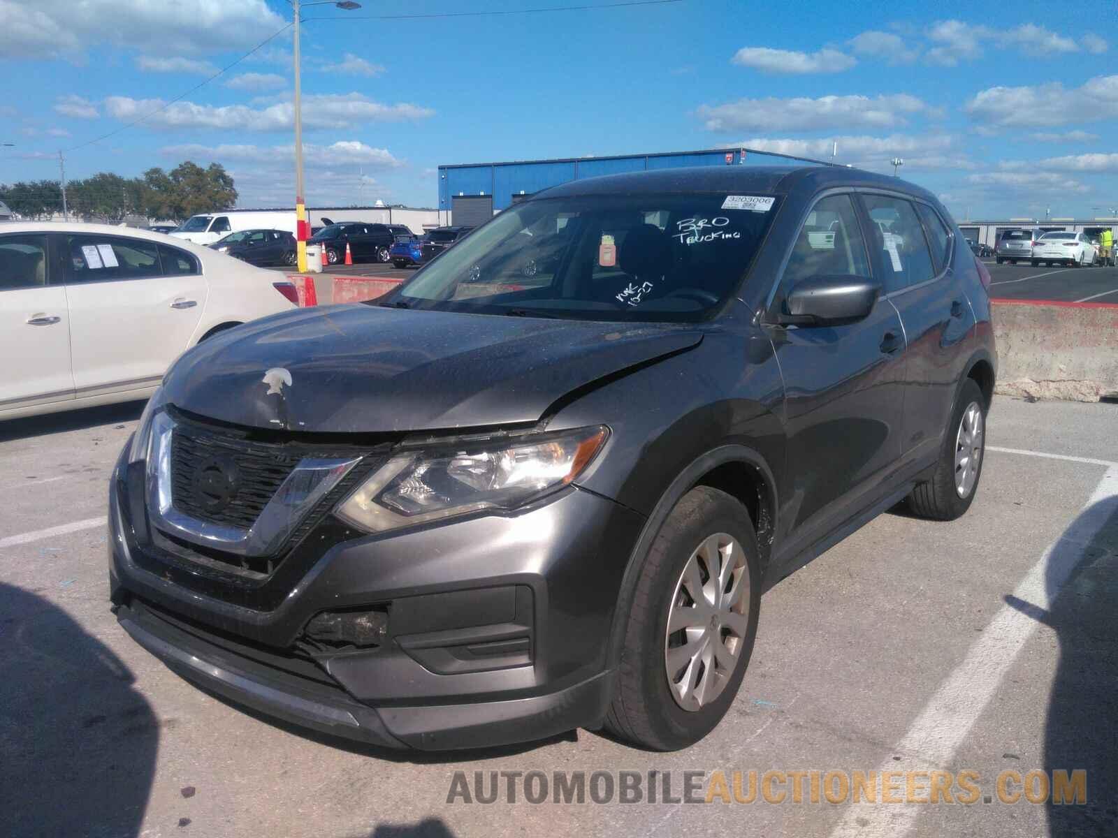 KNMAT2MT5HP502971 Nissan Rogue 2017