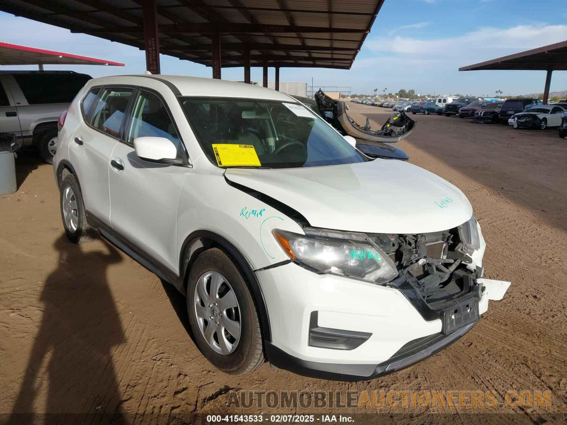 KNMAT2MT5HP583390 NISSAN ROGUE 2017