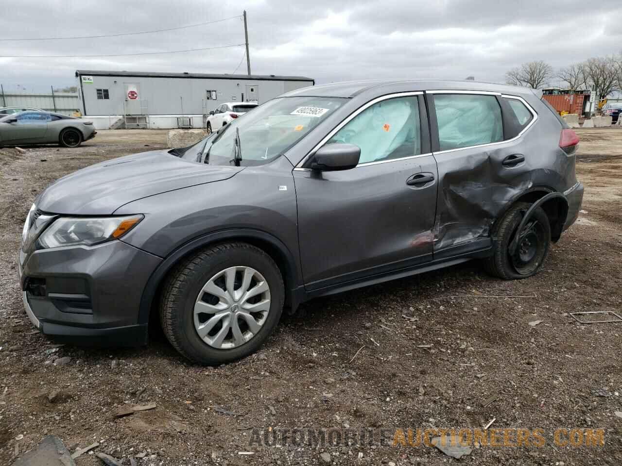 KNMAT2MT5JP542473 NISSAN ROGUE 2018