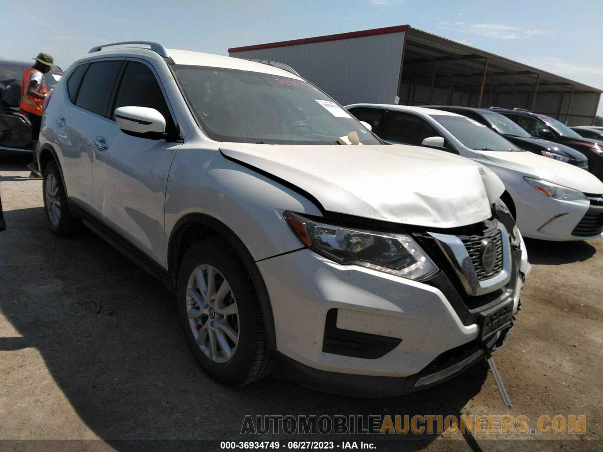 KNMAT2MT5JP564554 NISSAN ROGUE 2018