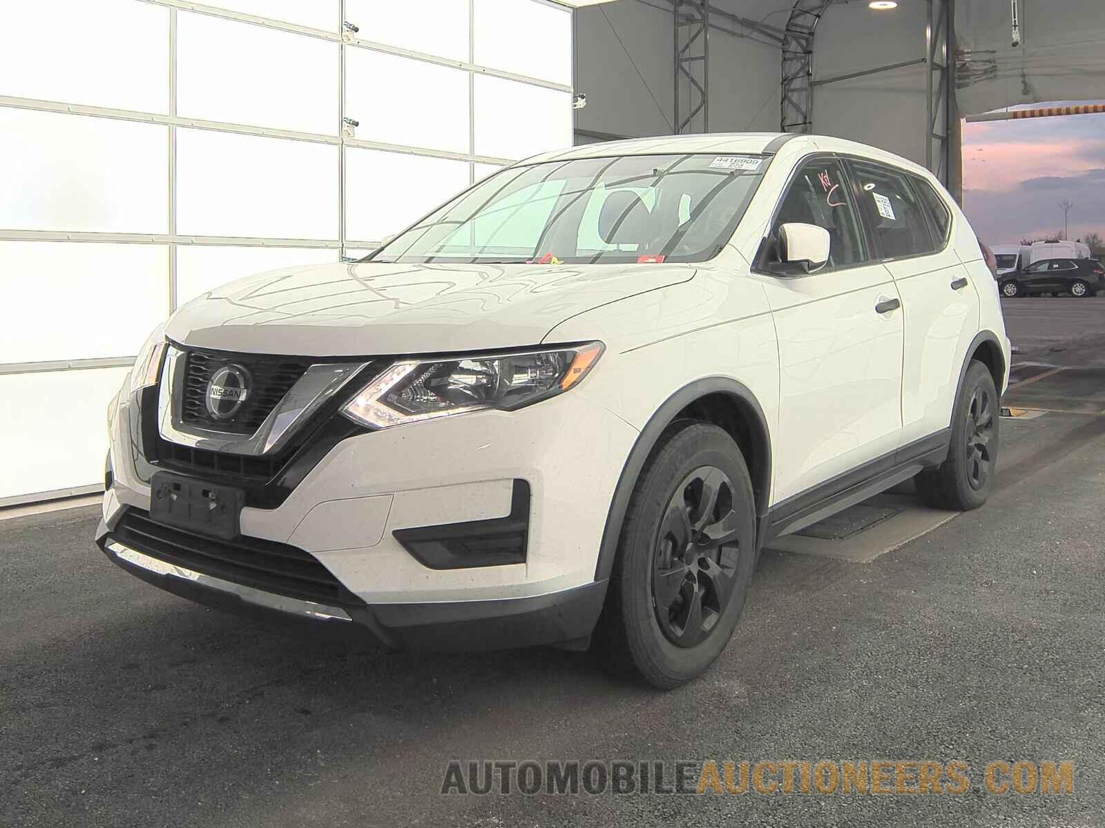 KNMAT2MT5JP568684 Nissan Rogue 2018