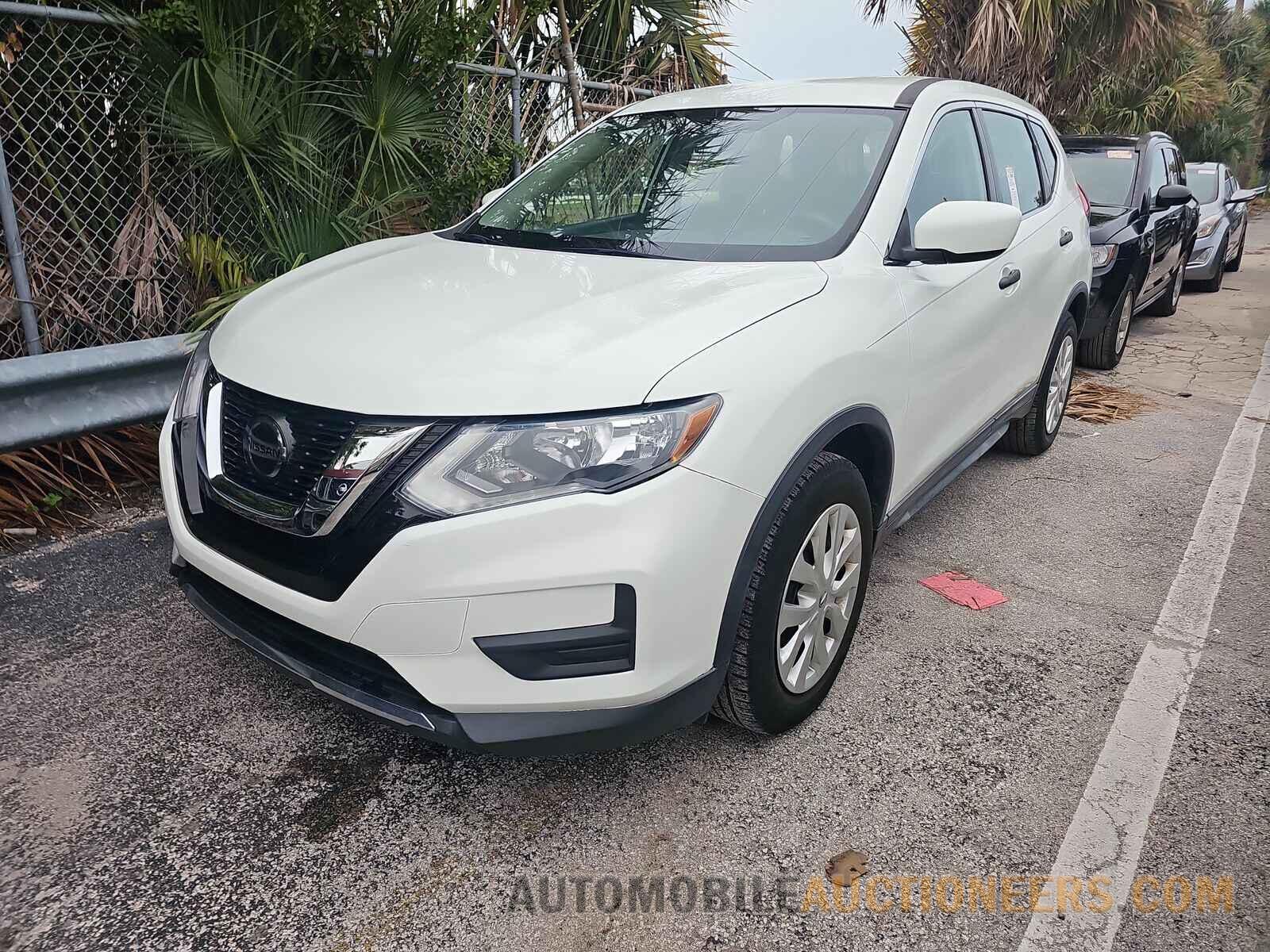 KNMAT2MT5JP580933 Nissan Rogue 2018