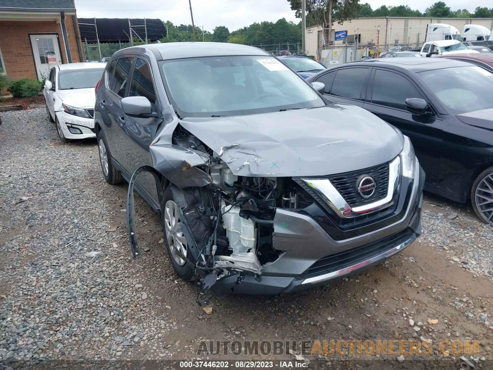 KNMAT2MT5JP581824 NISSAN ROGUE 2018