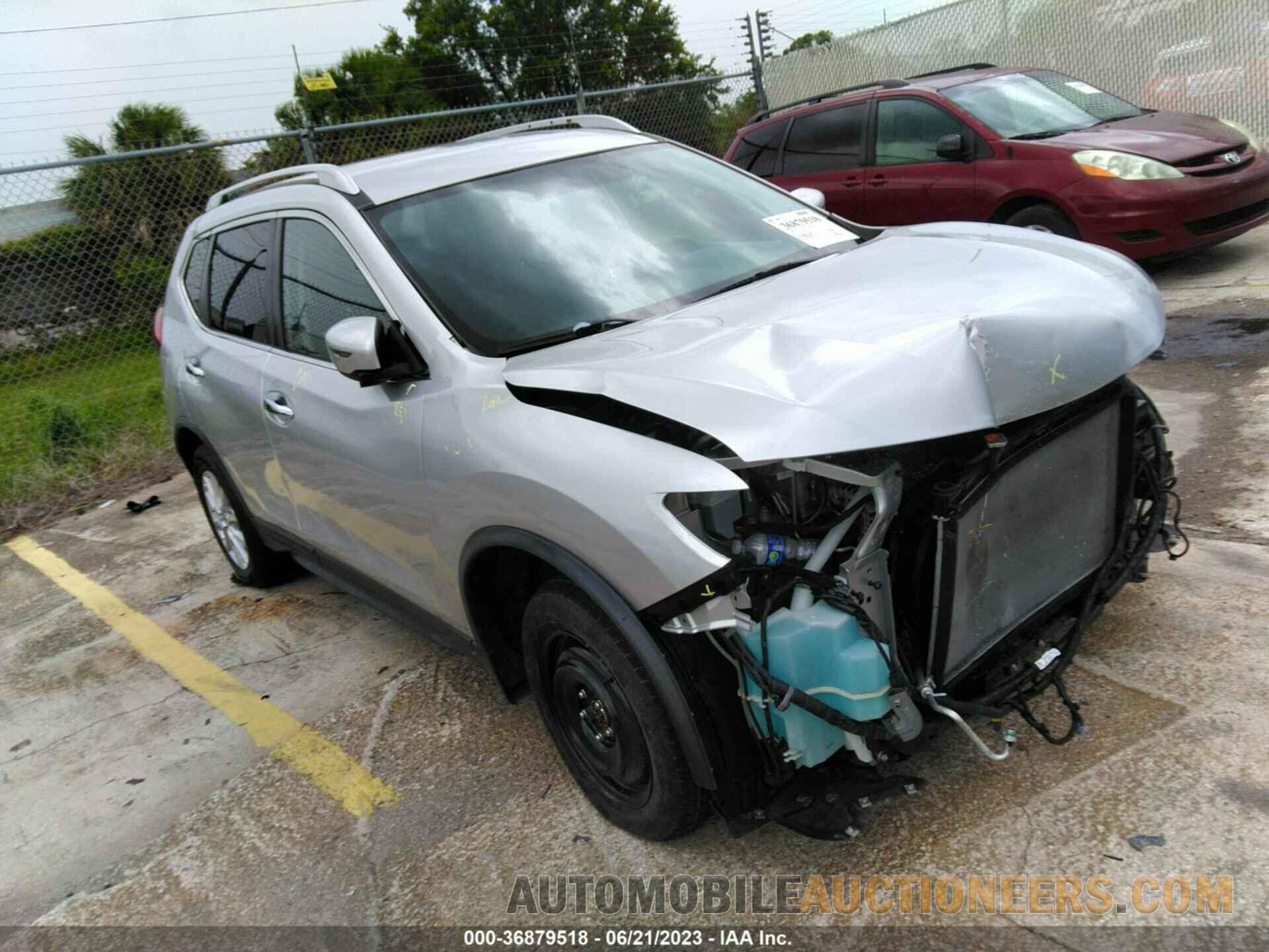 KNMAT2MT5JP618256 NISSAN ROGUE 2018