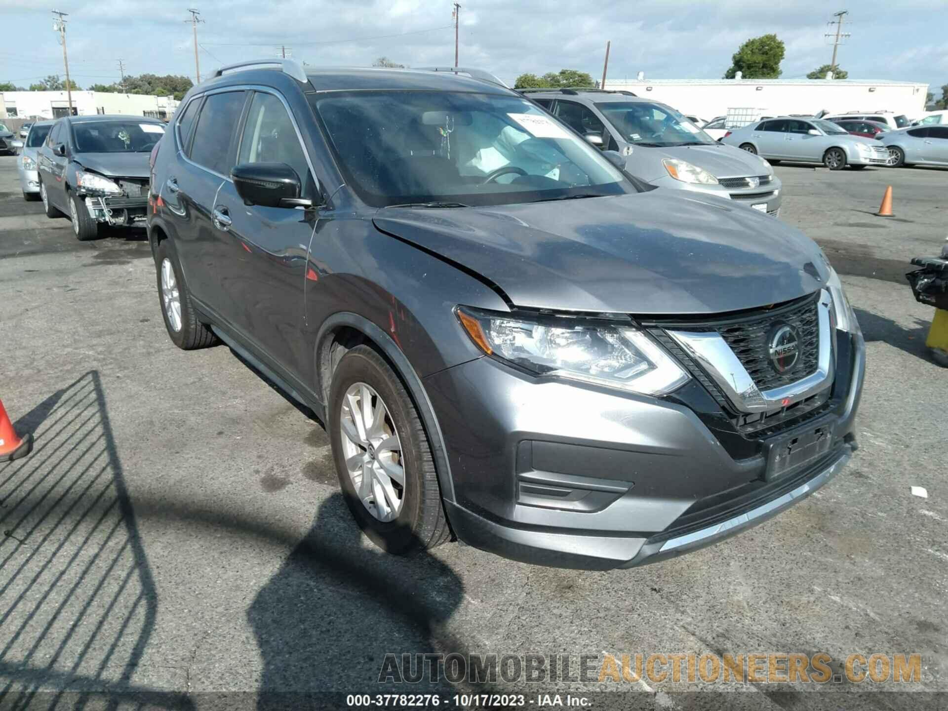 KNMAT2MT6JP513984 NISSAN ROGUE 2018