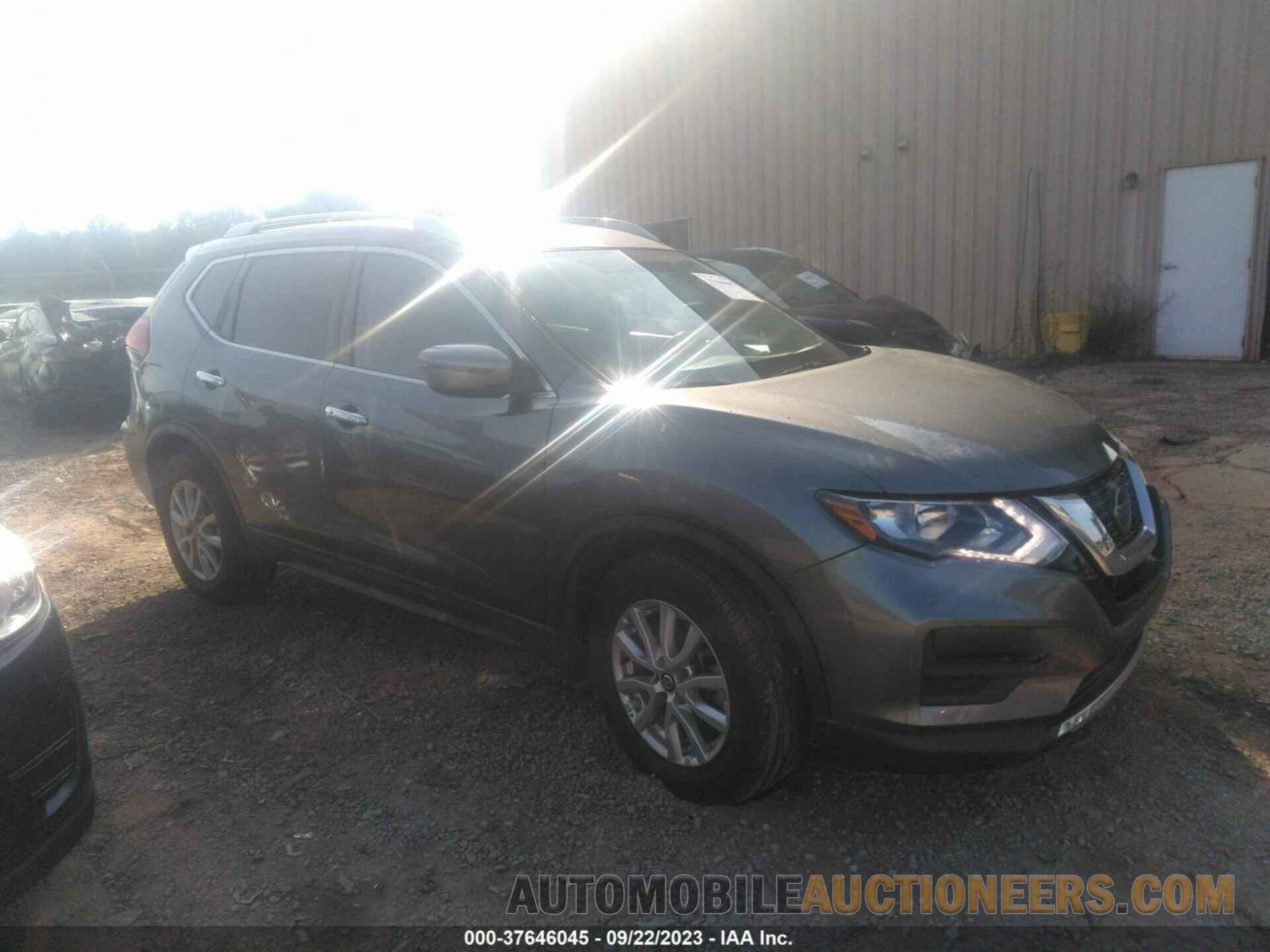 KNMAT2MT6JP577474 NISSAN ROGUE 2018