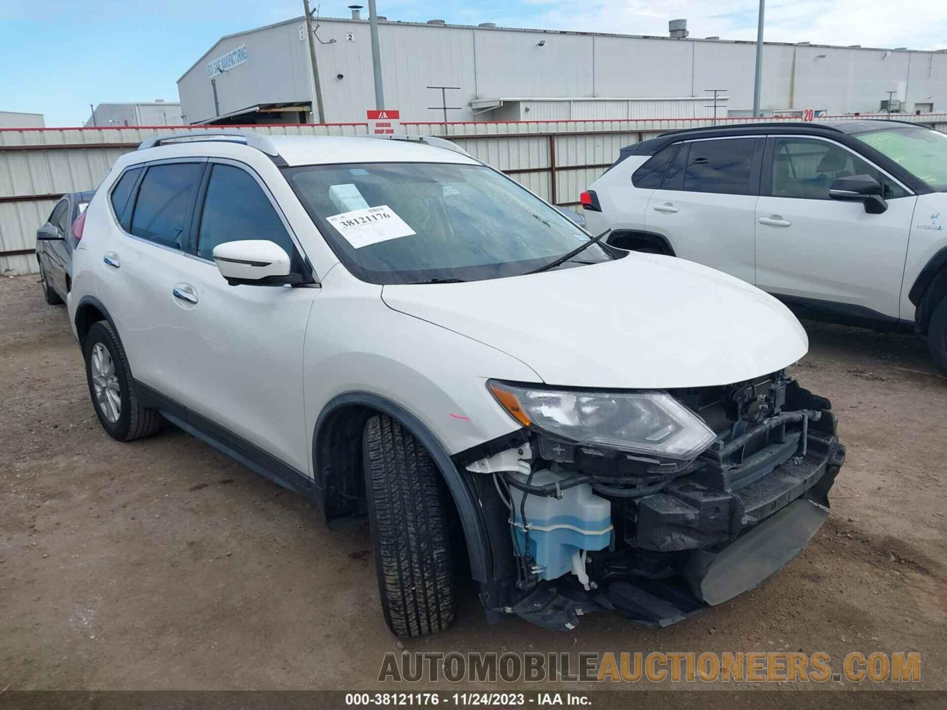 KNMAT2MT6JP605709 NISSAN ROGUE 2018