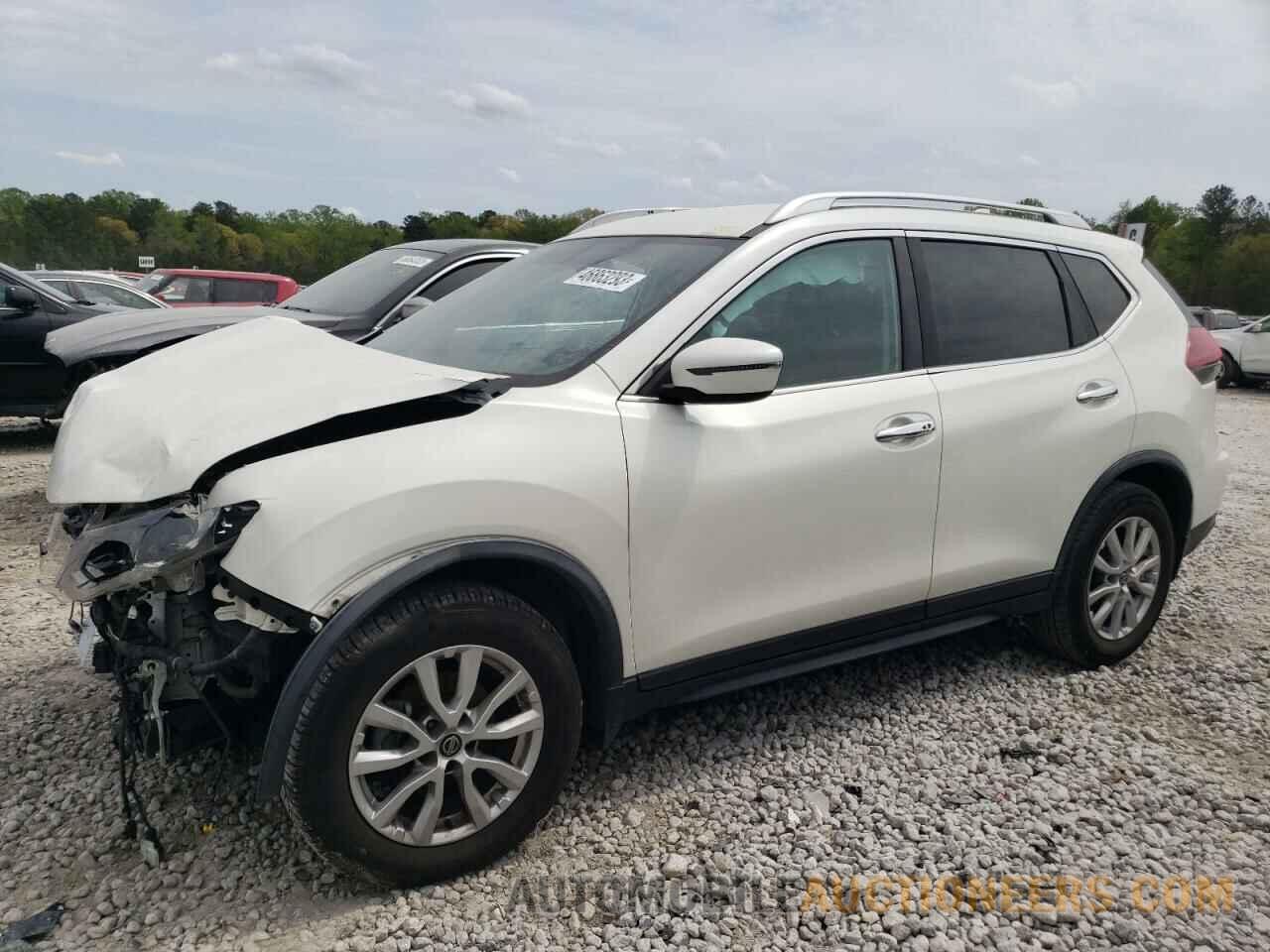 KNMAT2MT7JP551899 NISSAN ROGUE 2018