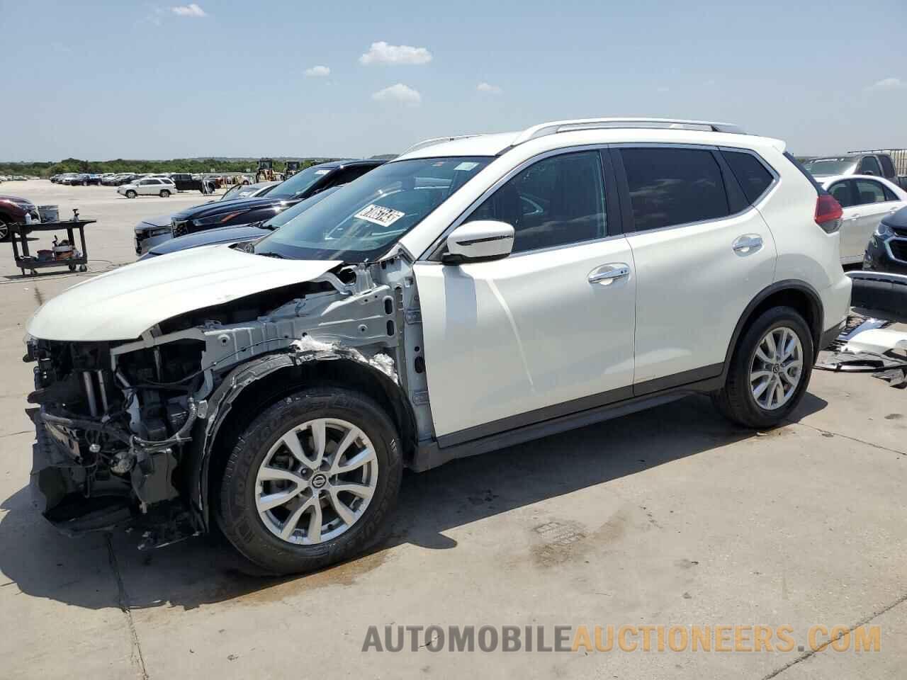 KNMAT2MT7JP552714 NISSAN ROGUE 2018