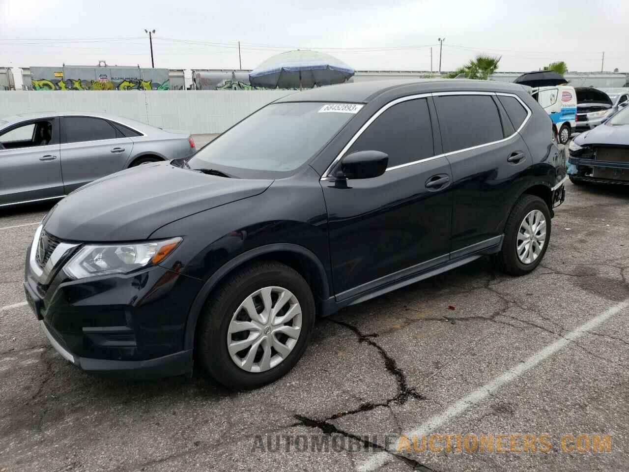 KNMAT2MT7JP561073 NISSAN ROGUE 2018