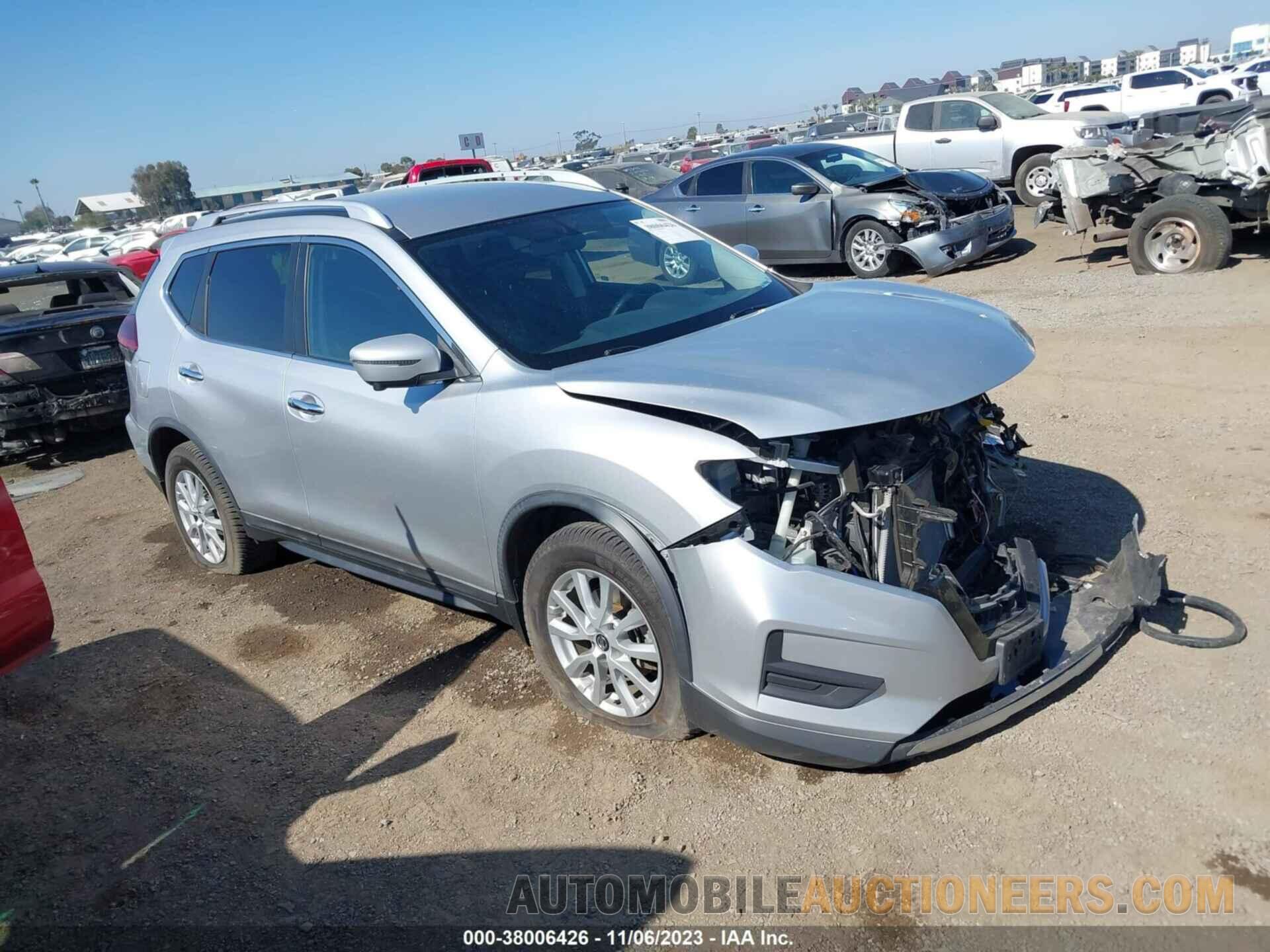 KNMAT2MT7JP592999 NISSAN ROGUE 2018