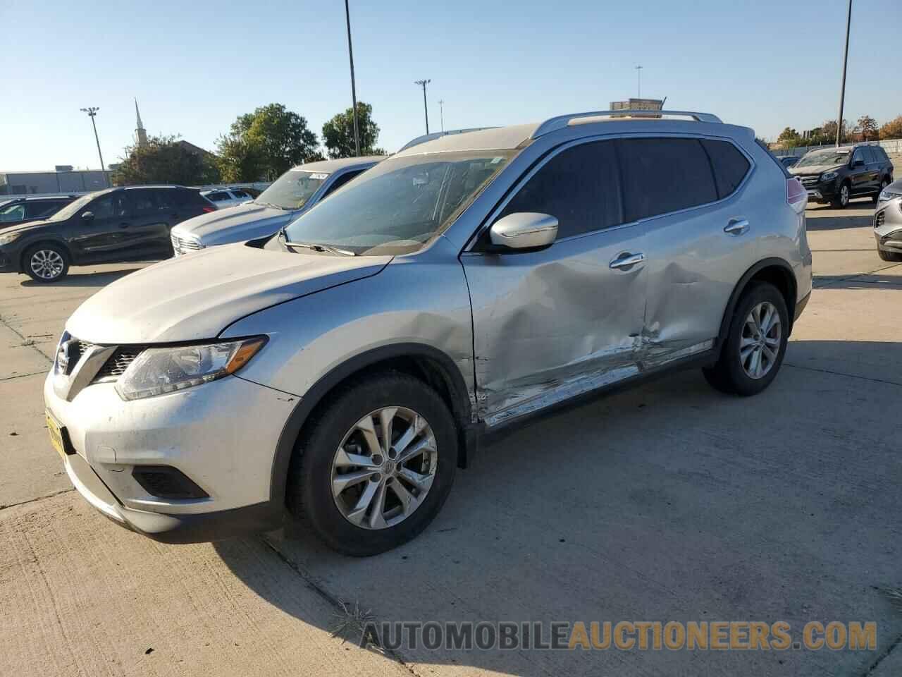 KNMAT2MT8FP559808 NISSAN ROGUE 2015