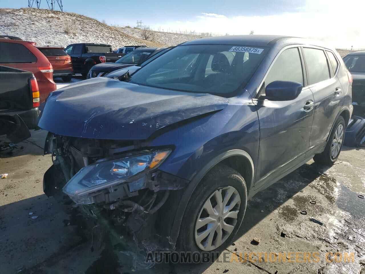 KNMAT2MT8HP508537 NISSAN ROGUE 2017