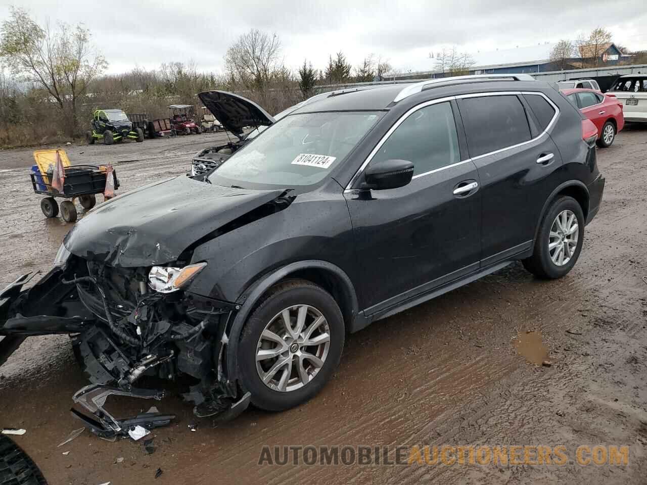 KNMAT2MT8HP523409 NISSAN ROGUE 2017