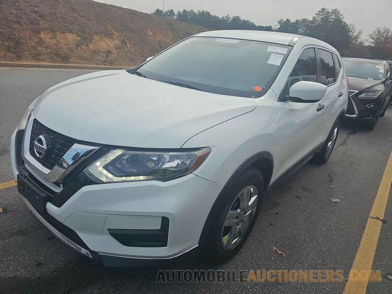 KNMAT2MT8HP566745 Nissan Rogue 2017