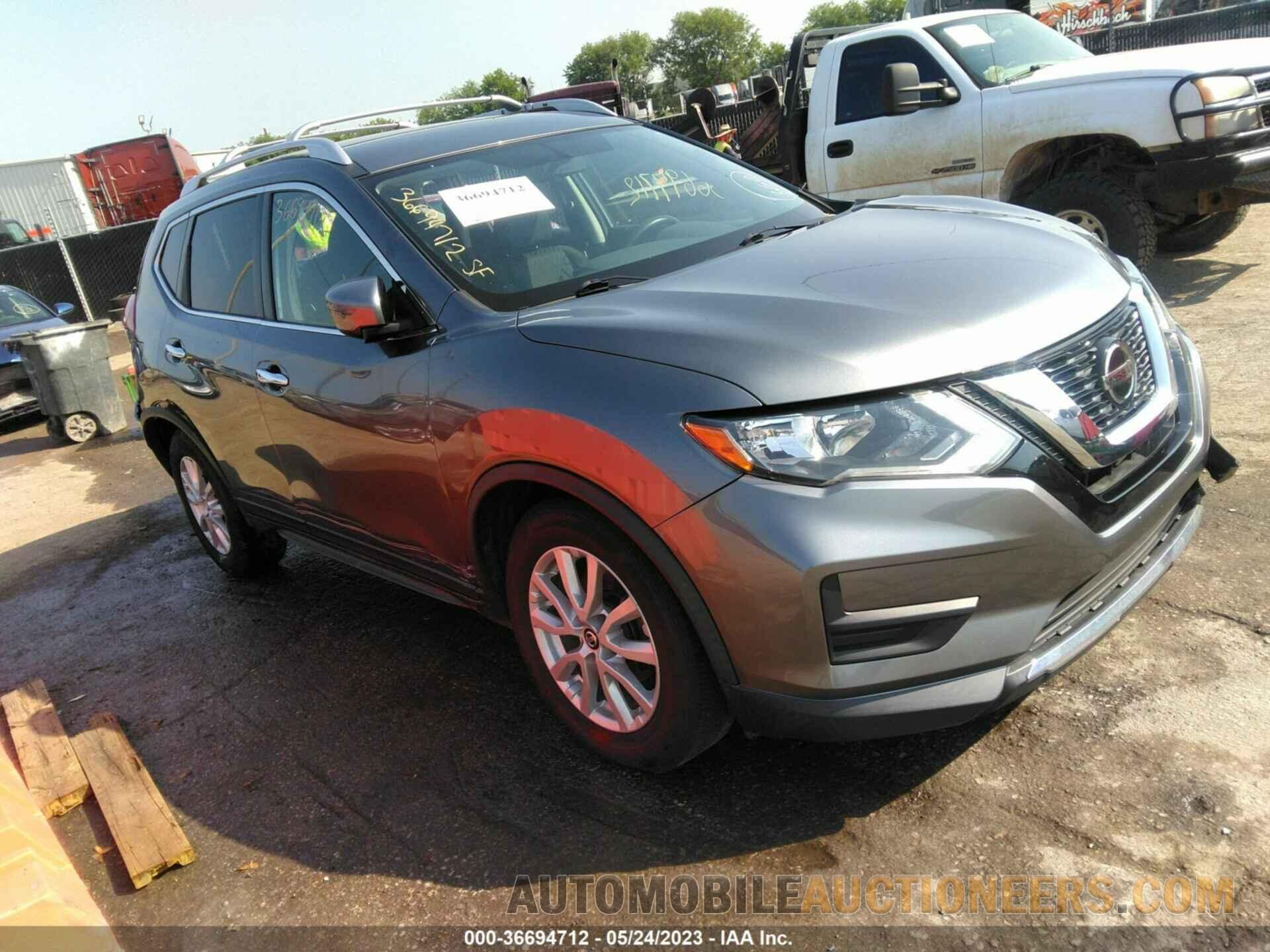 KNMAT2MT8JP503716 NISSAN ROGUE 2018