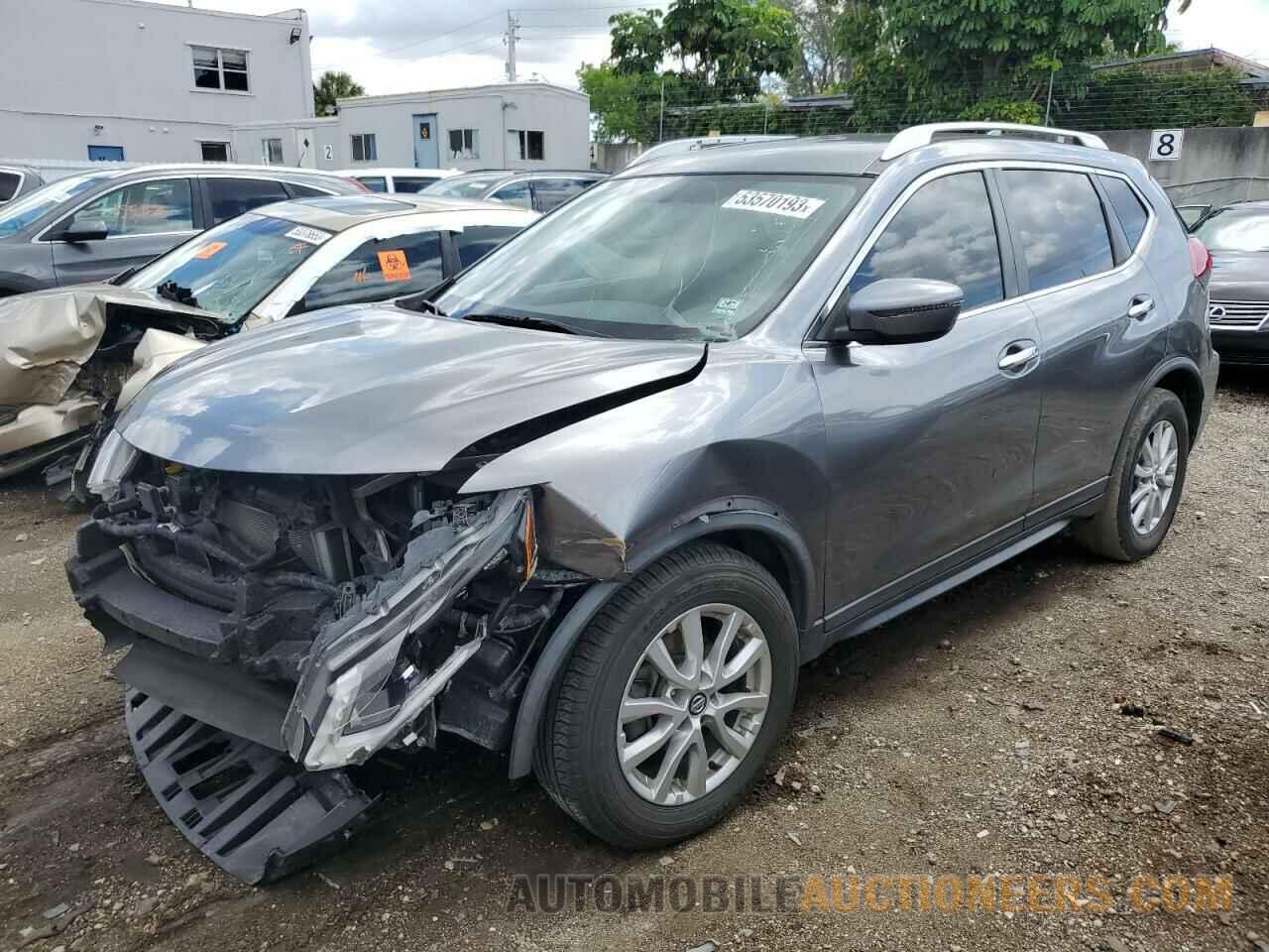 KNMAT2MT8JP509855 NISSAN ROGUE 2018