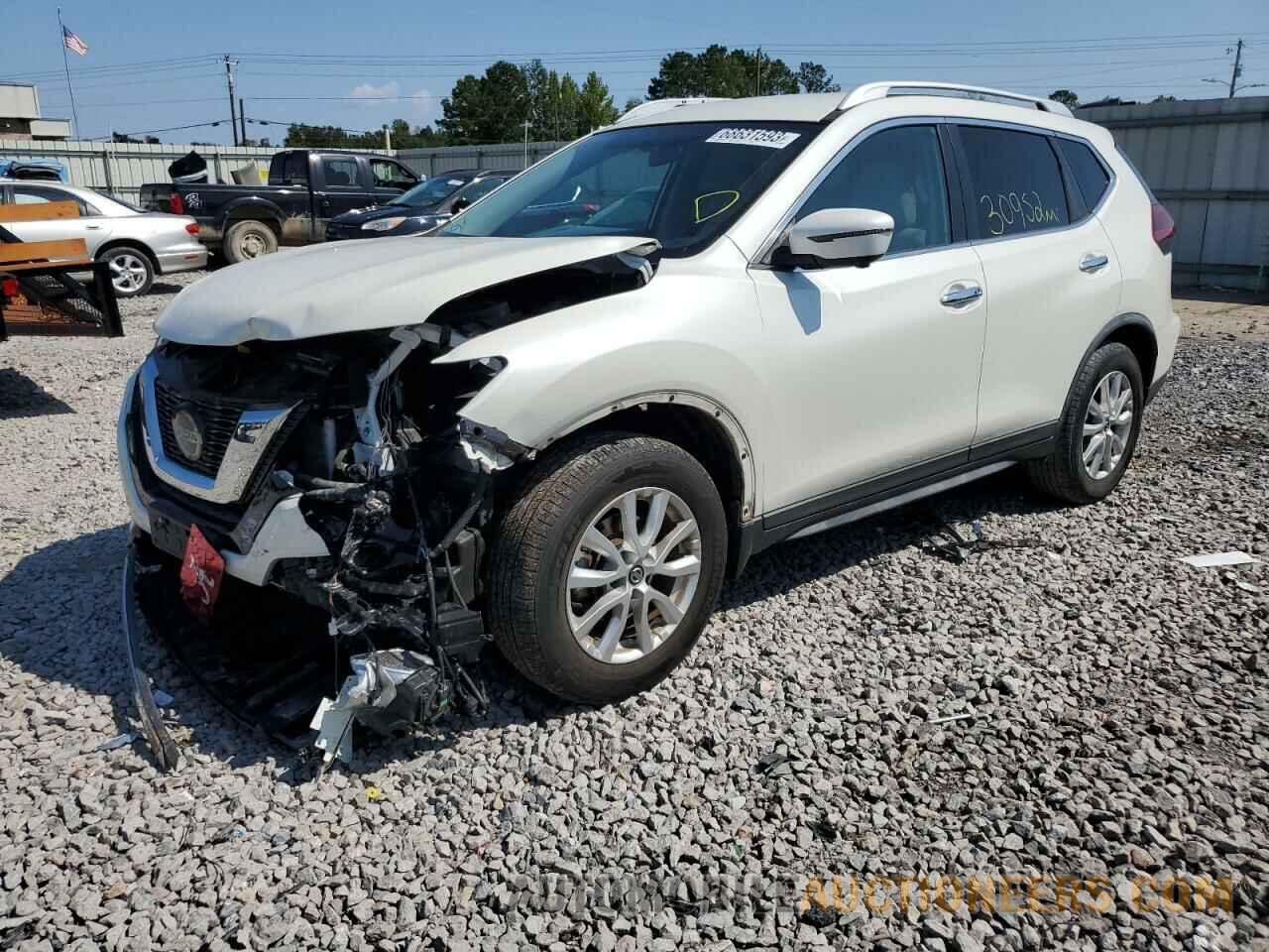 KNMAT2MT8JP513016 NISSAN ROGUE 2018