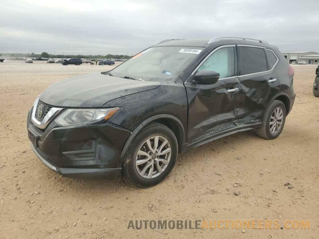 KNMAT2MT8JP516515 NISSAN ROGUE 2018