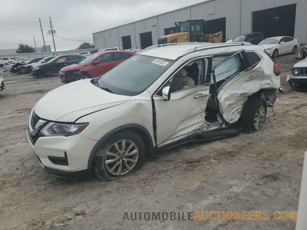 KNMAT2MT8JP531810 NISSAN ROGUE 2018