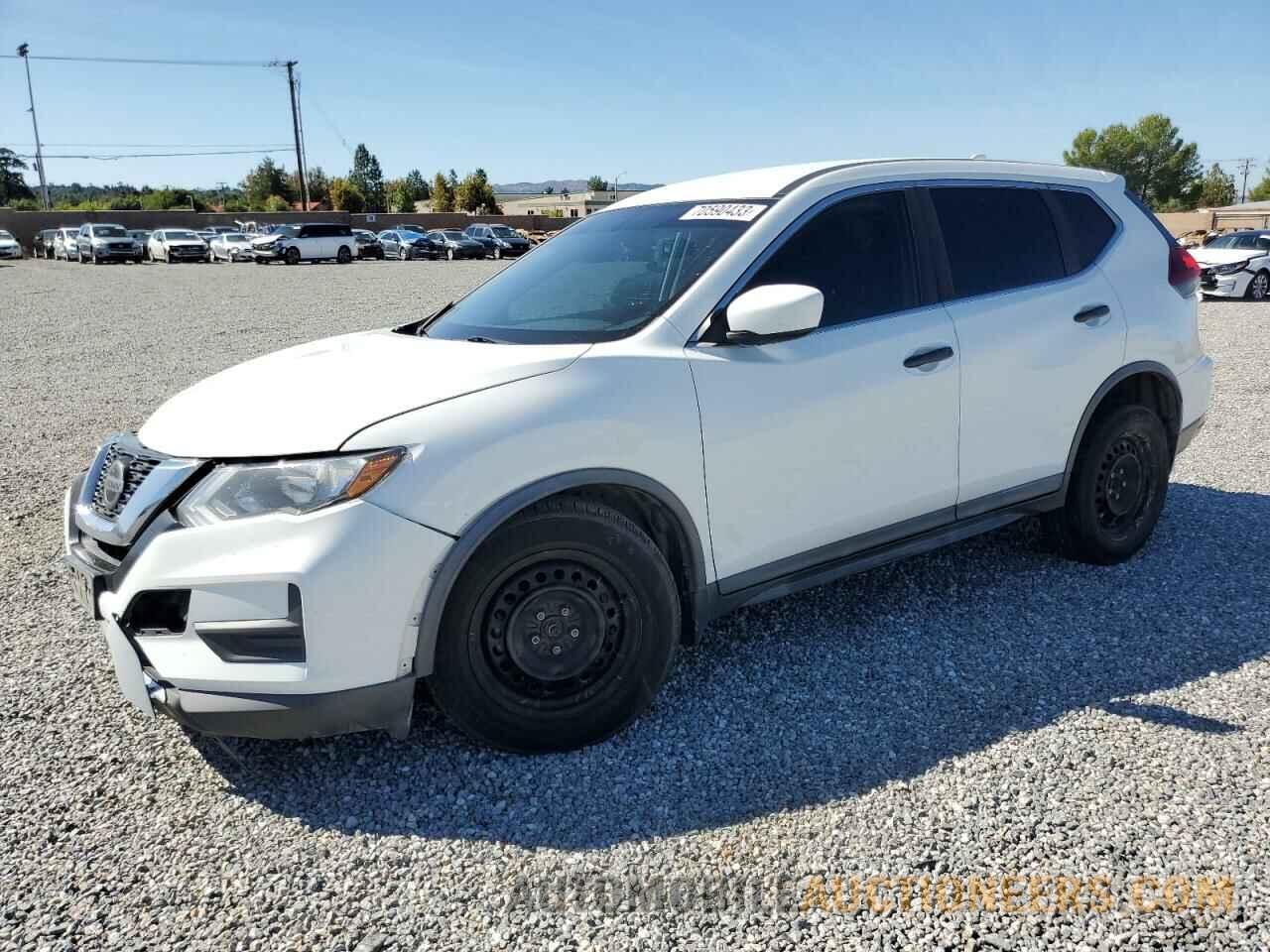 KNMAT2MT8JP576276 NISSAN ROGUE 2018