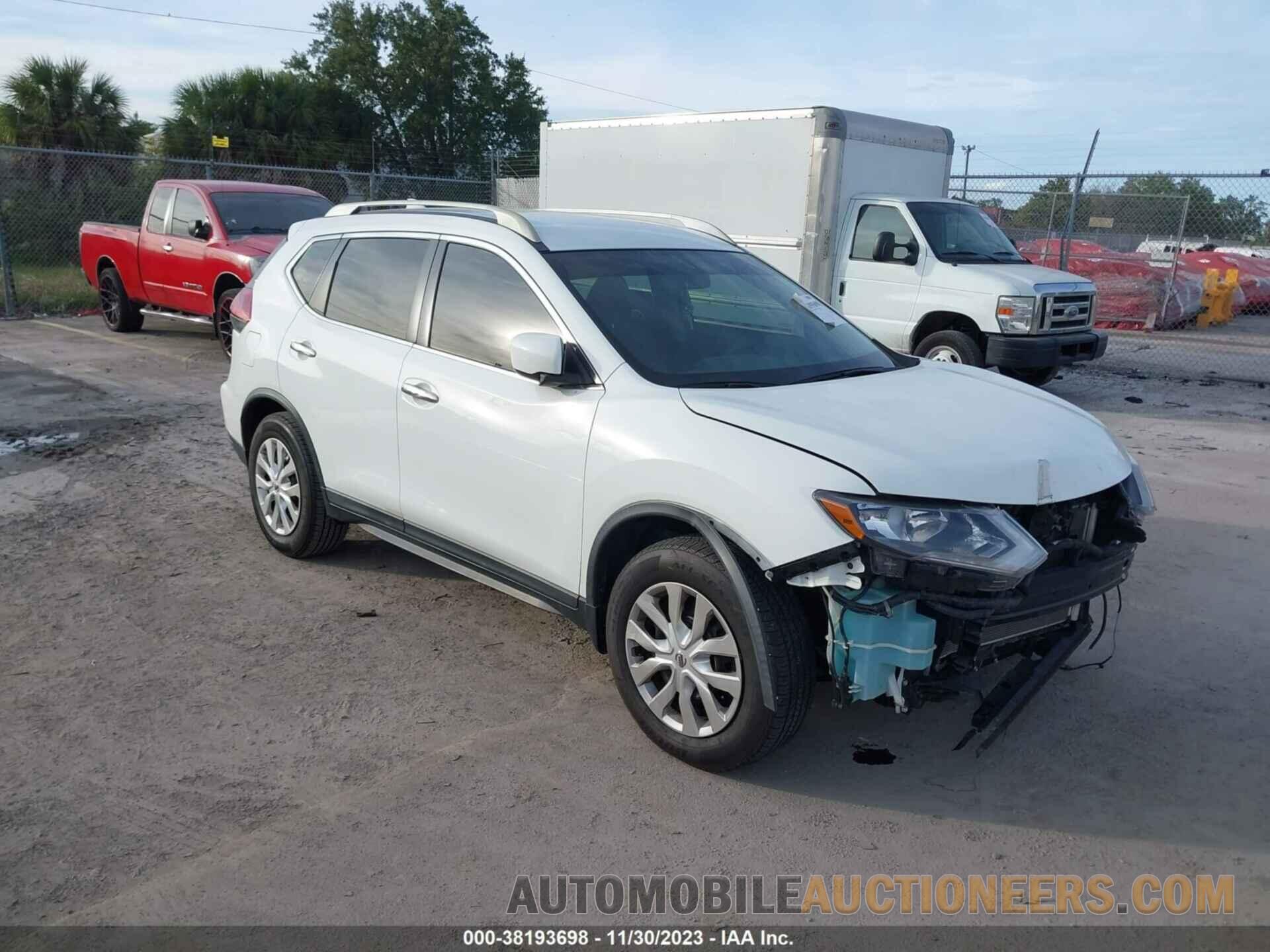 KNMAT2MT8JP581400 NISSAN ROGUE 2018