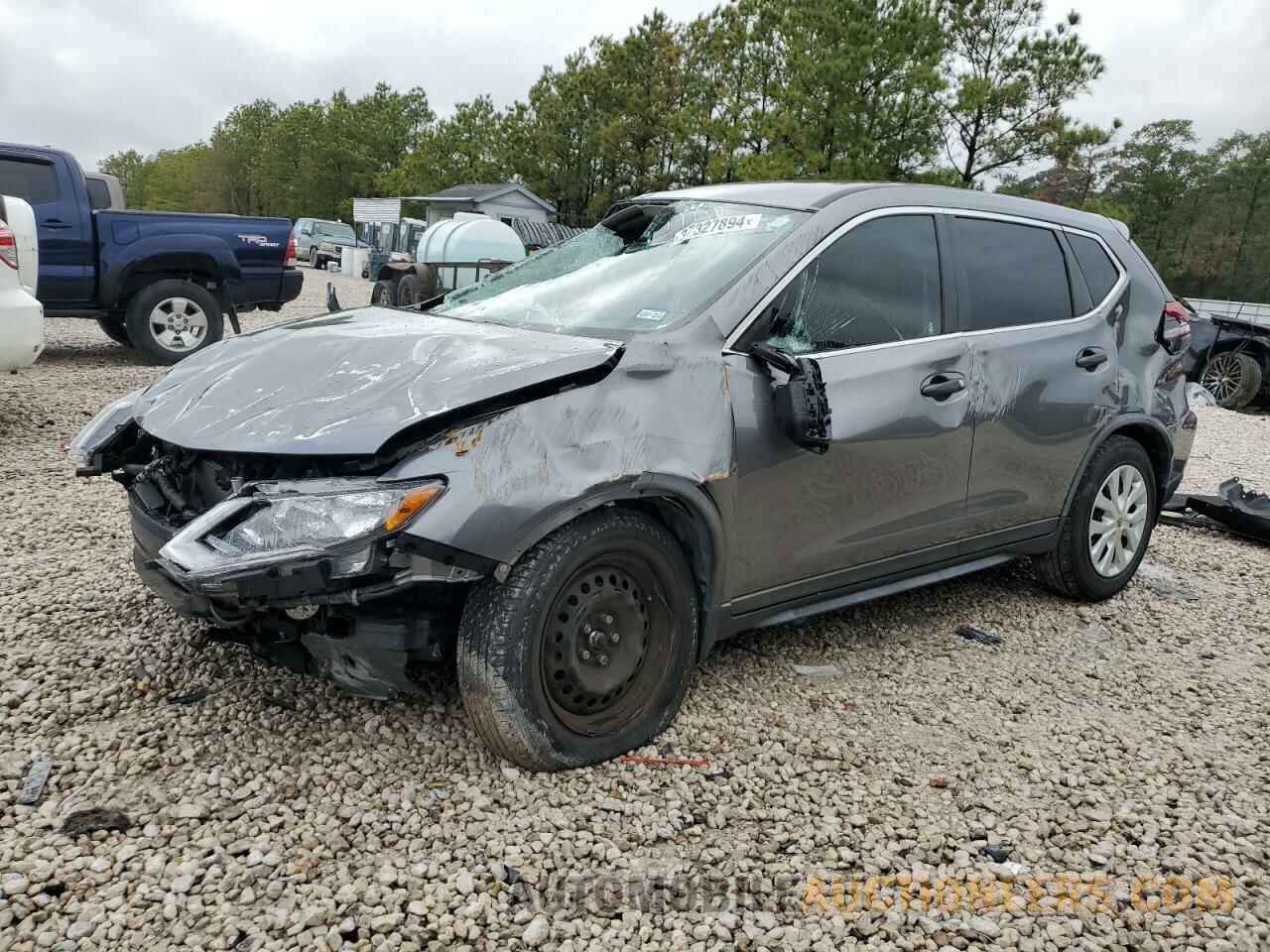 KNMAT2MT8JP615884 NISSAN ROGUE 2018