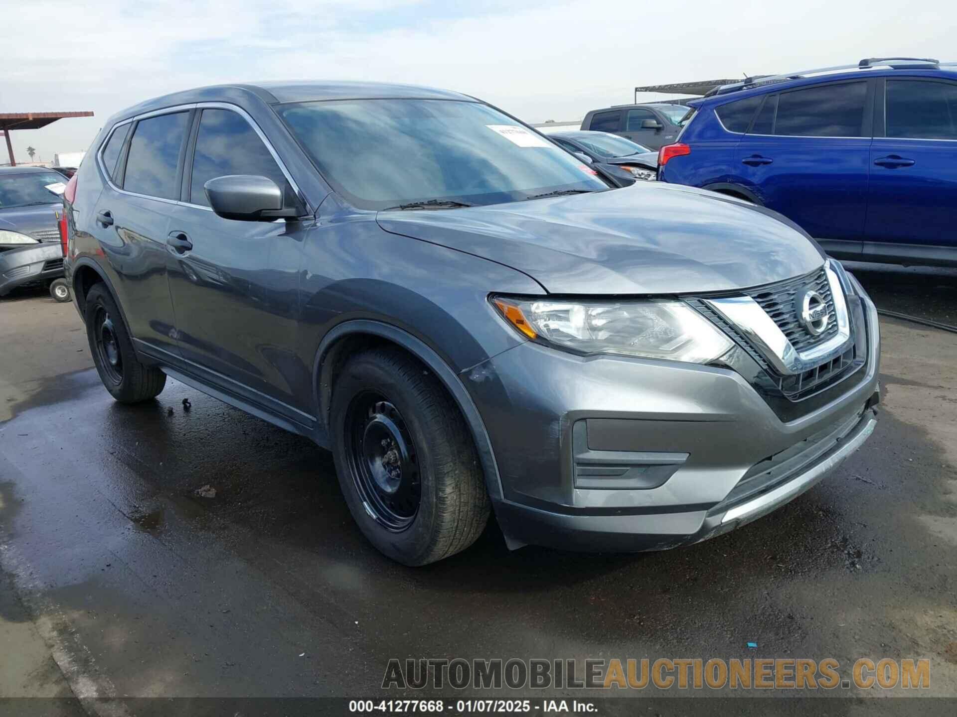 KNMAT2MT9HP532782 NISSAN ROGUE 2017