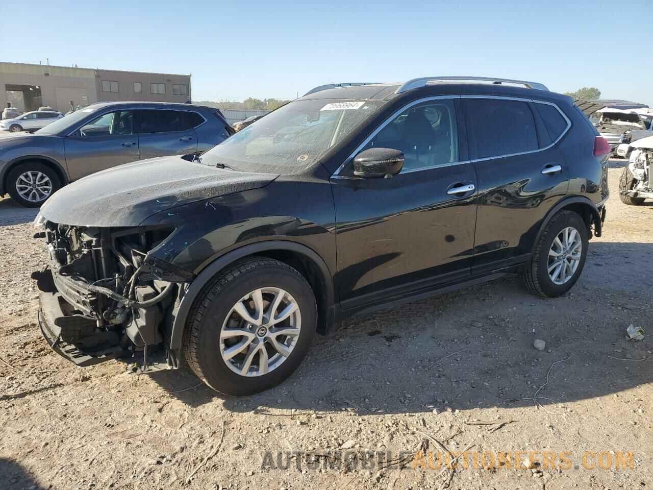 KNMAT2MT9HP600384 NISSAN ROGUE 2017