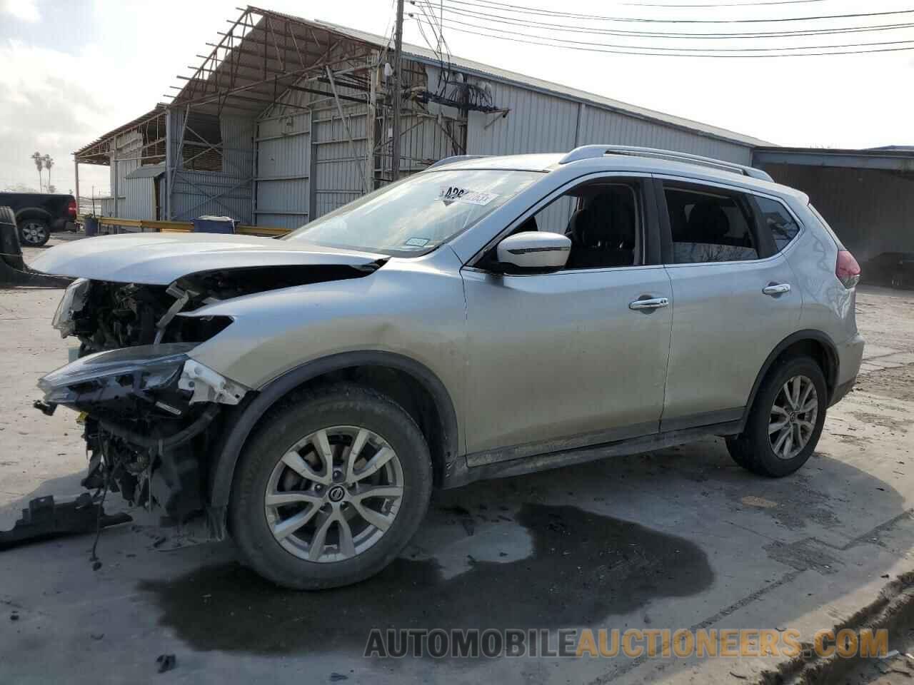 KNMAT2MT9JP507127 NISSAN ROGUE 2018