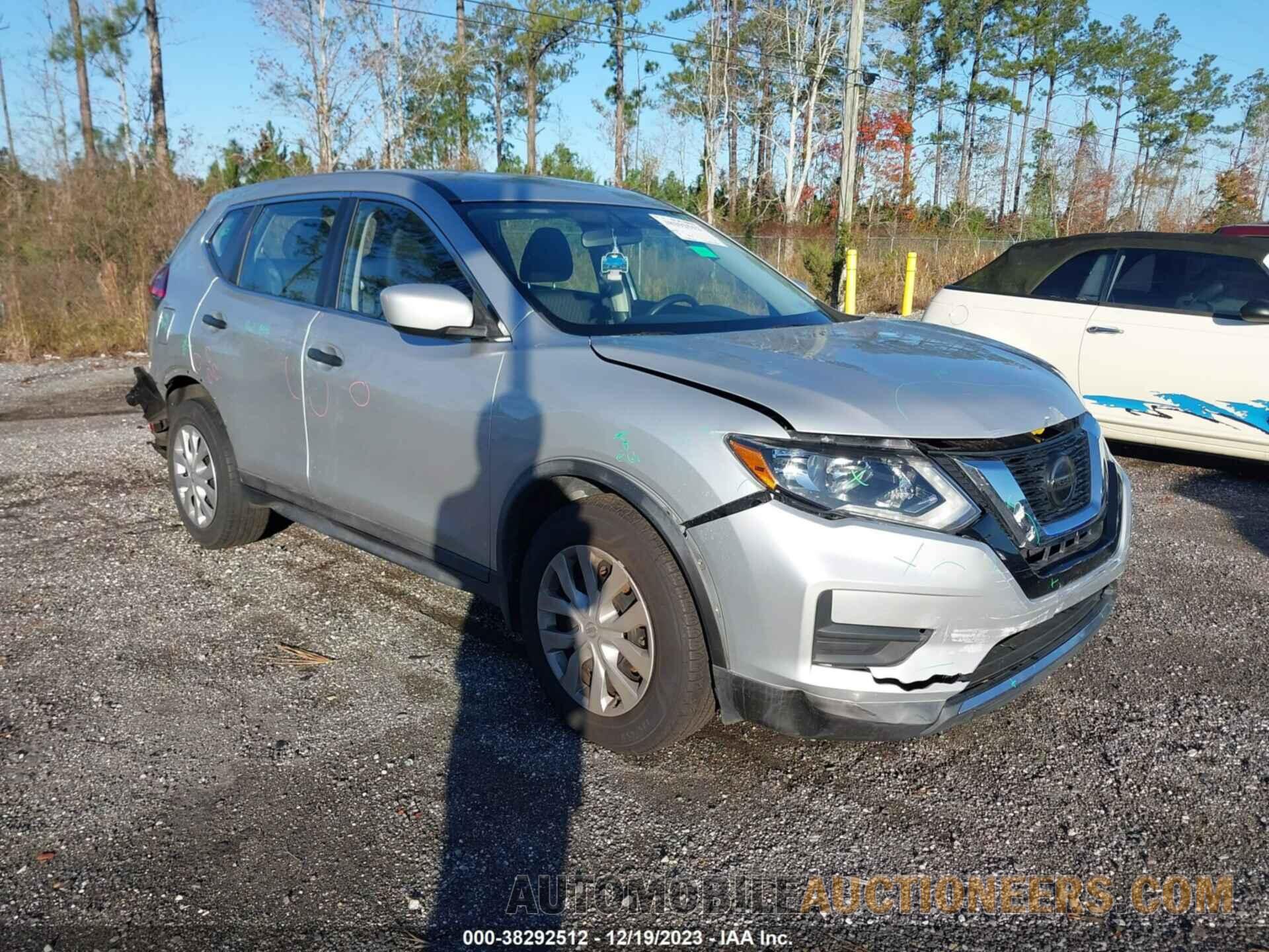 KNMAT2MT9JP544856 NISSAN ROGUE 2018