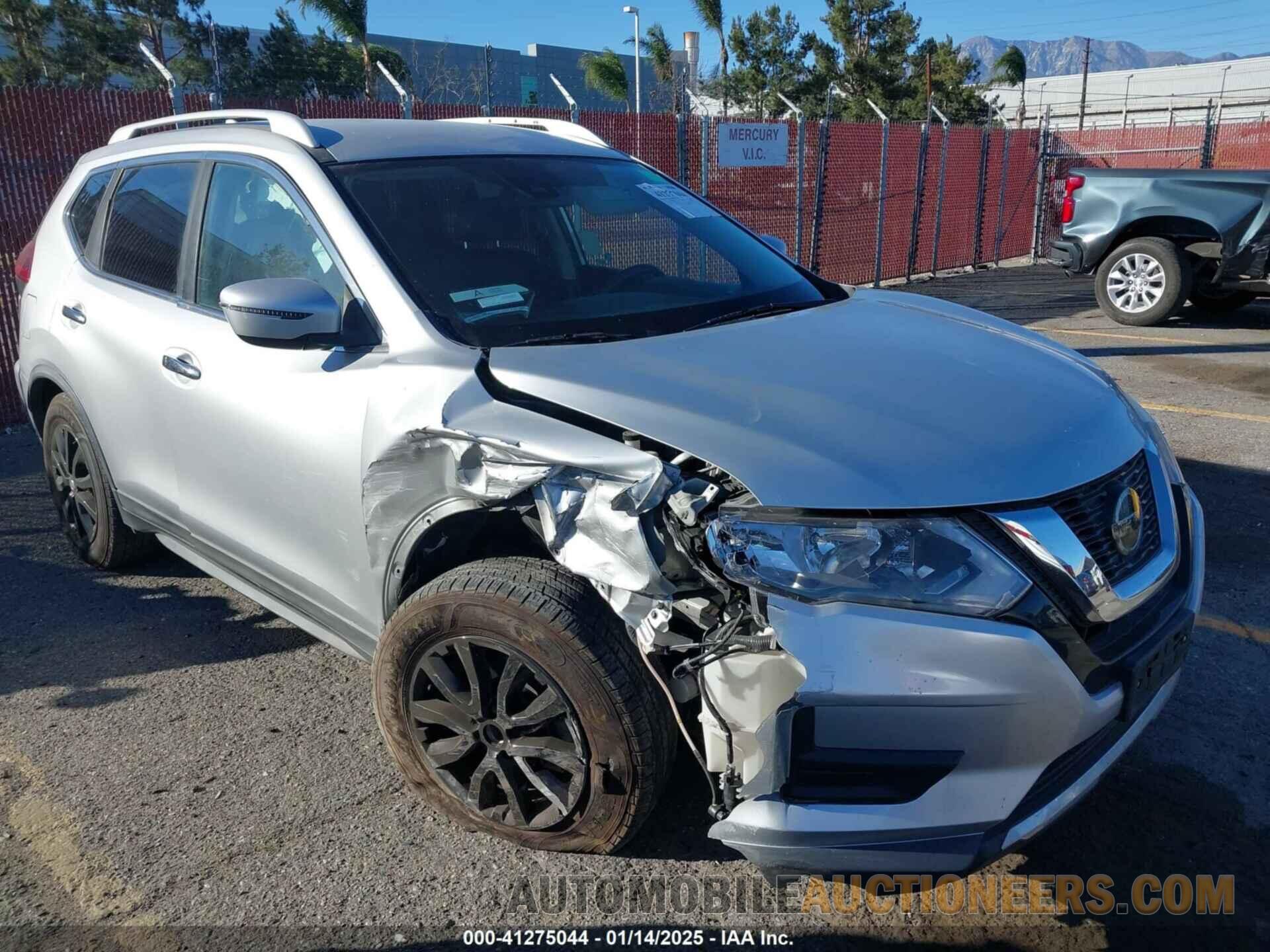 KNMAT2MT9LP519572 NISSAN ROGUE 2020