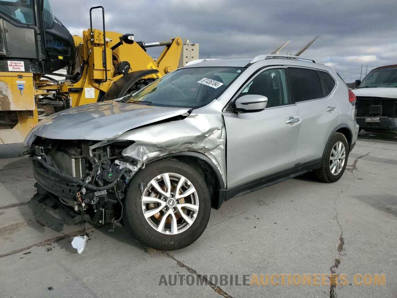 KNMAT2MTXHP613337 NISSAN ROGUE 2017