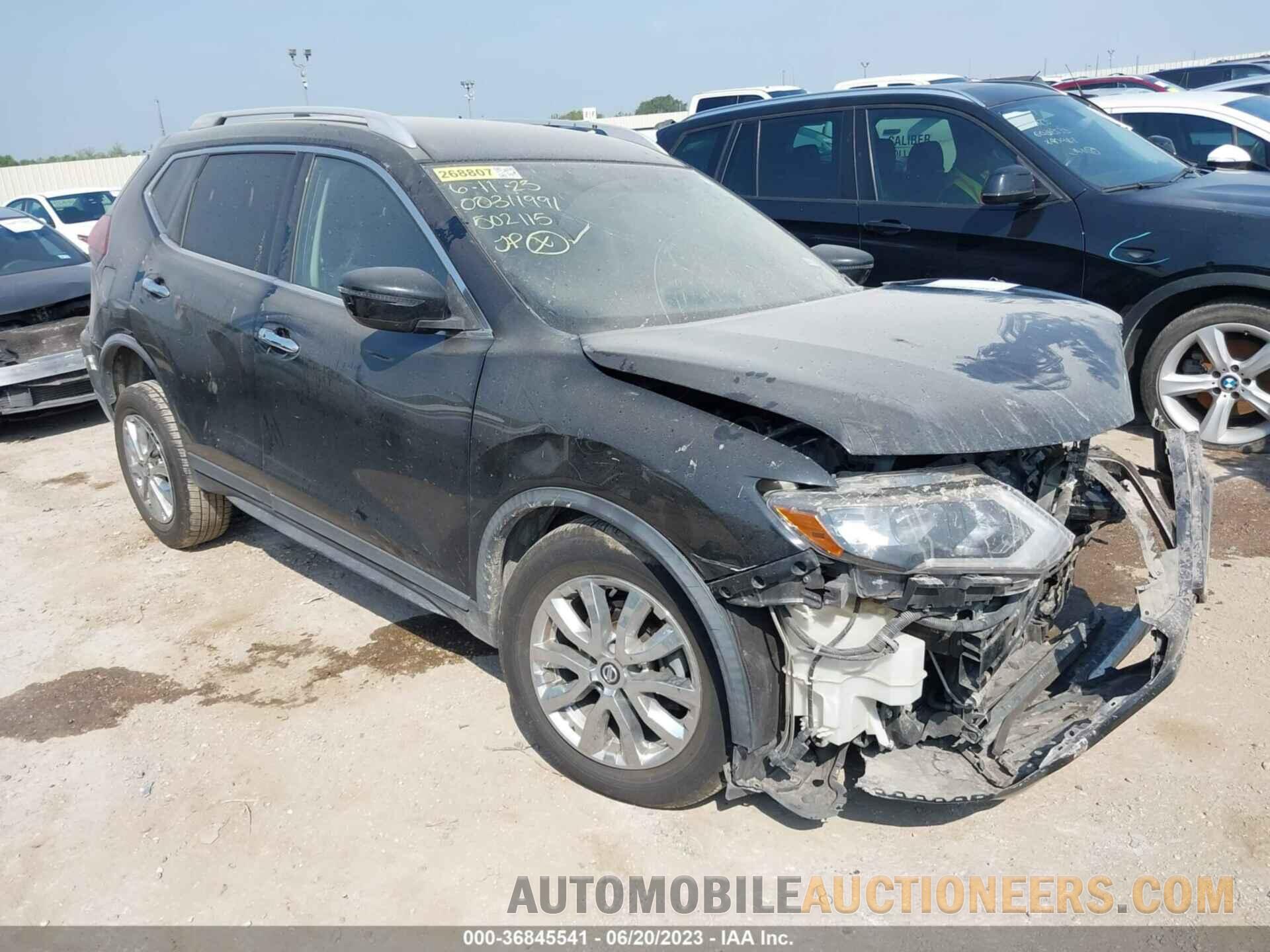 KNMAT2MTXJP502115 NISSAN ROGUE 2018