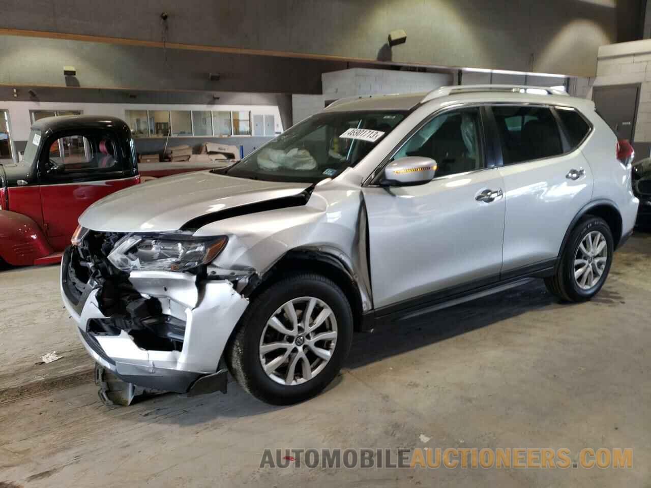 KNMAT2MTXJP524812 NISSAN ROGUE 2018