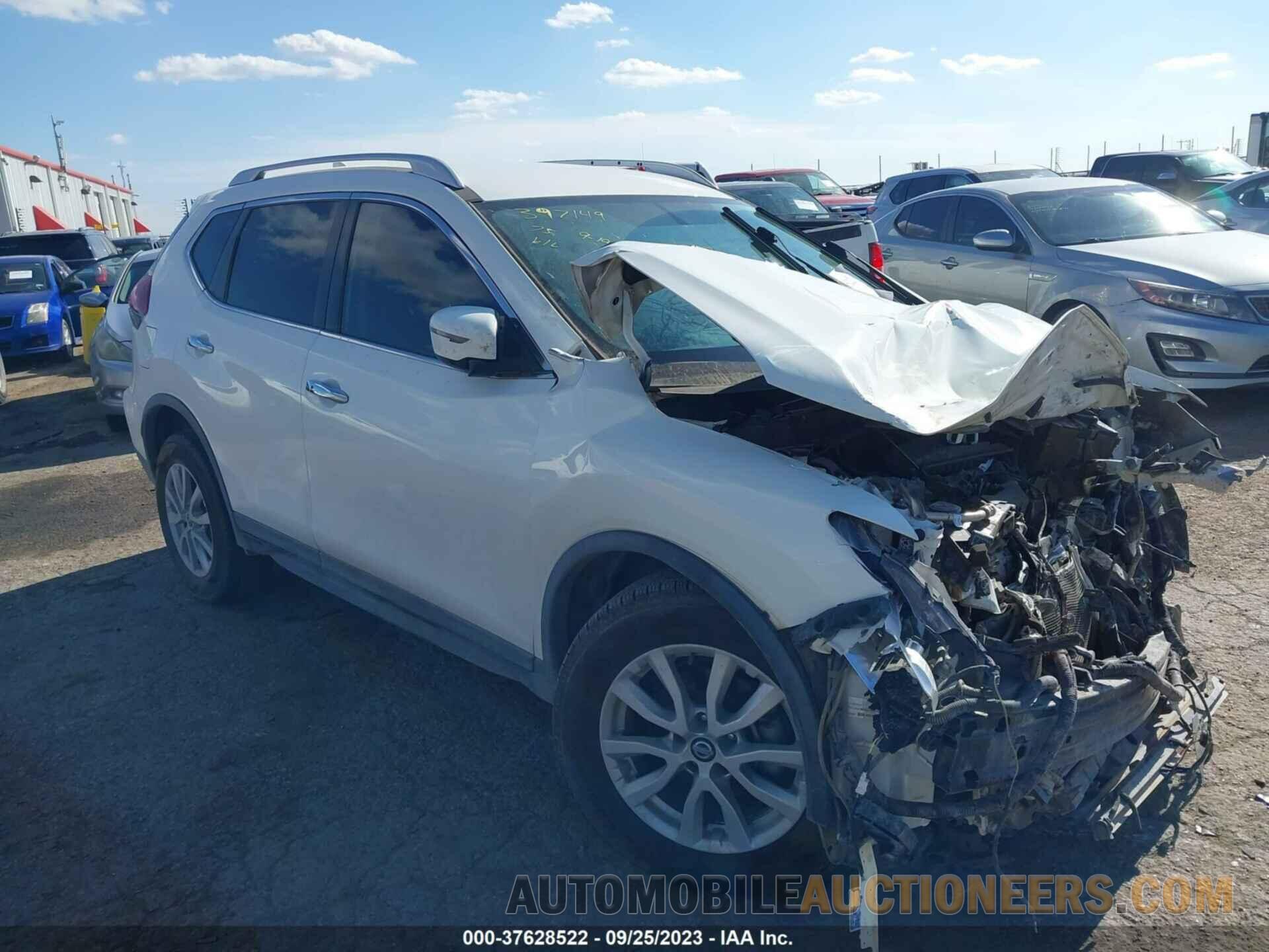 KNMAT2MTXJP525264 NISSAN ROGUE 2018