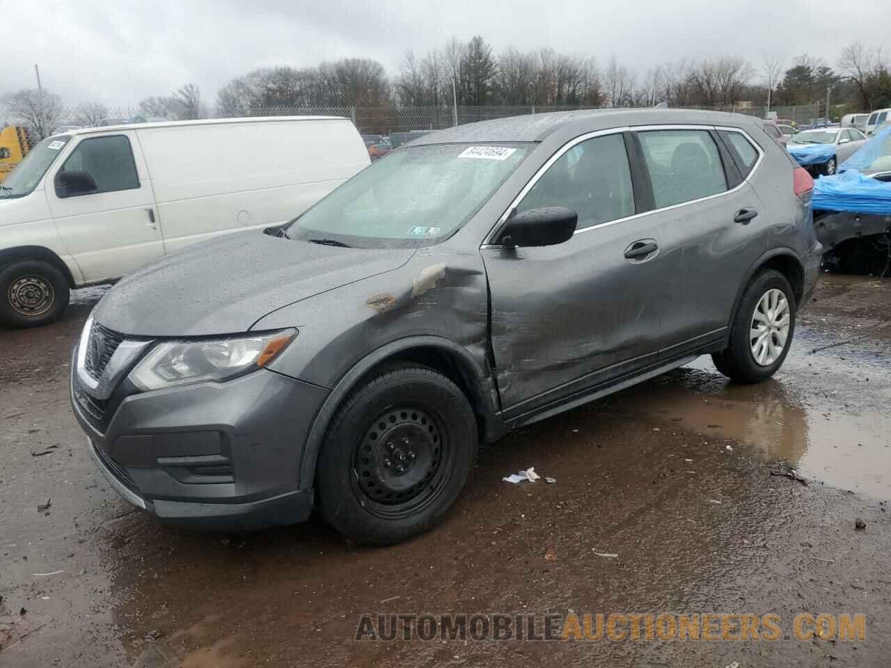 KNMAT2MTXJP536846 NISSAN ROGUE 2018