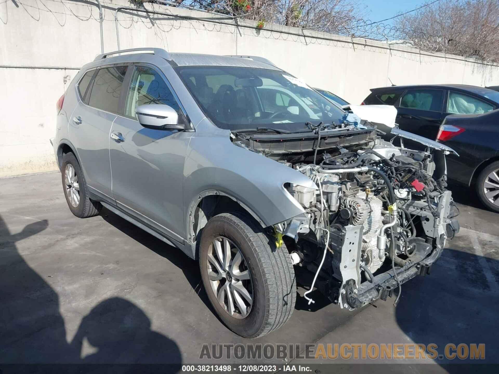 KNMAT2MTXJP569460 NISSAN ROGUE 2018